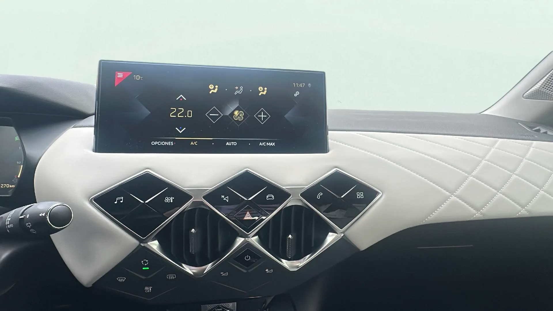 DS DS 3 Crossback PureTech Performance Line+ - foto 12