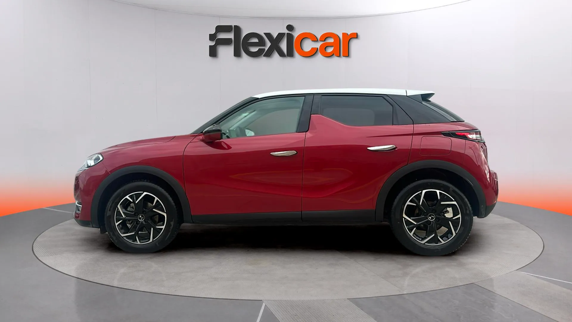 DS DS 3 Crossback PureTech Performance Line+ - foto 4