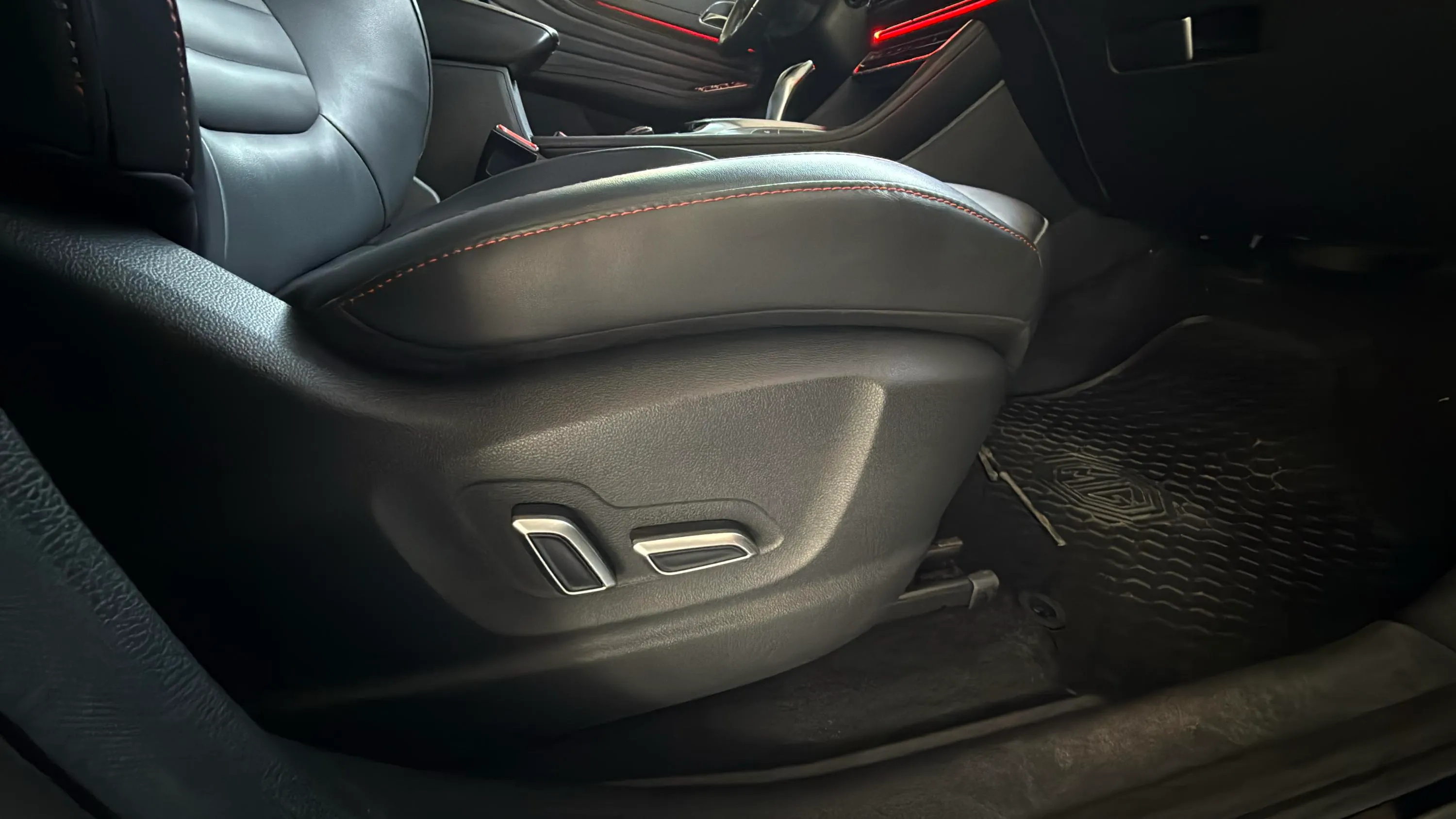 MG HS 1.5T-GDI PHEV Comfort - foto 21