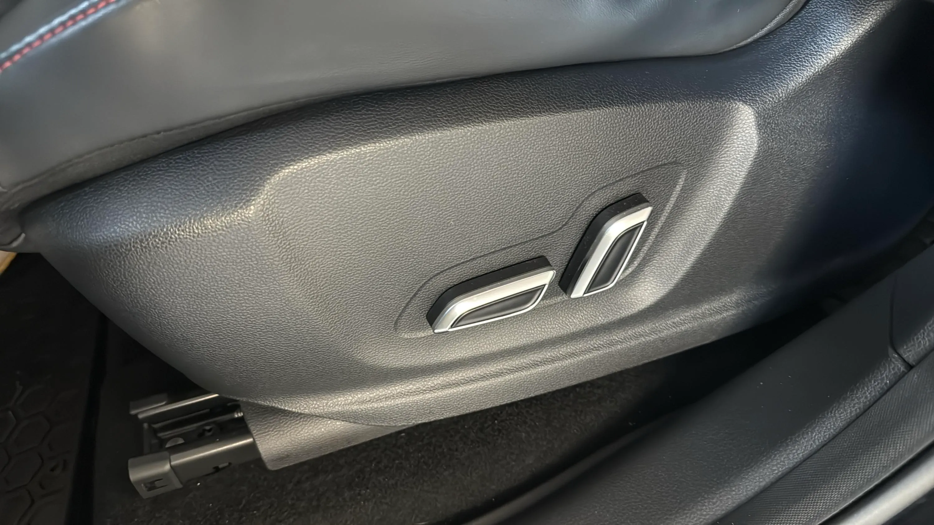 MG HS 1.5T-GDI PHEV Comfort - foto 31