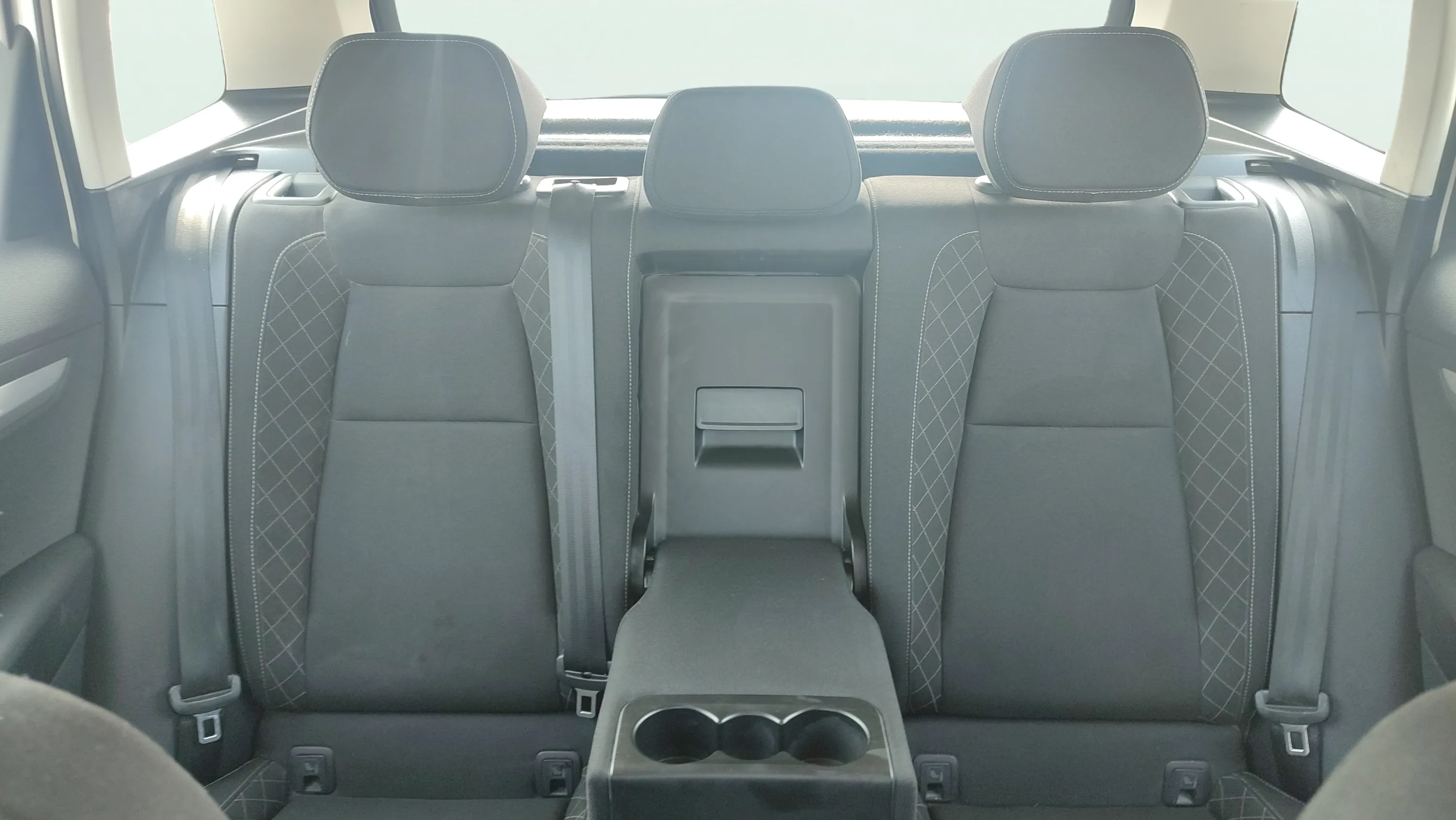 Škoda Karoq 2.0 TDI DSG 4x4 Ambition - foto 26