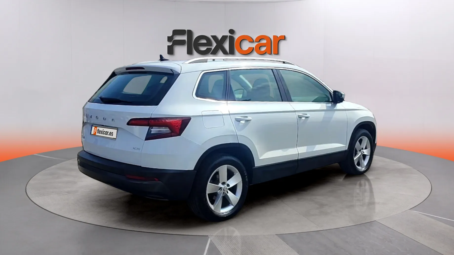 Škoda Karoq 2.0 TDI DSG 4x4 Ambition - foto 8