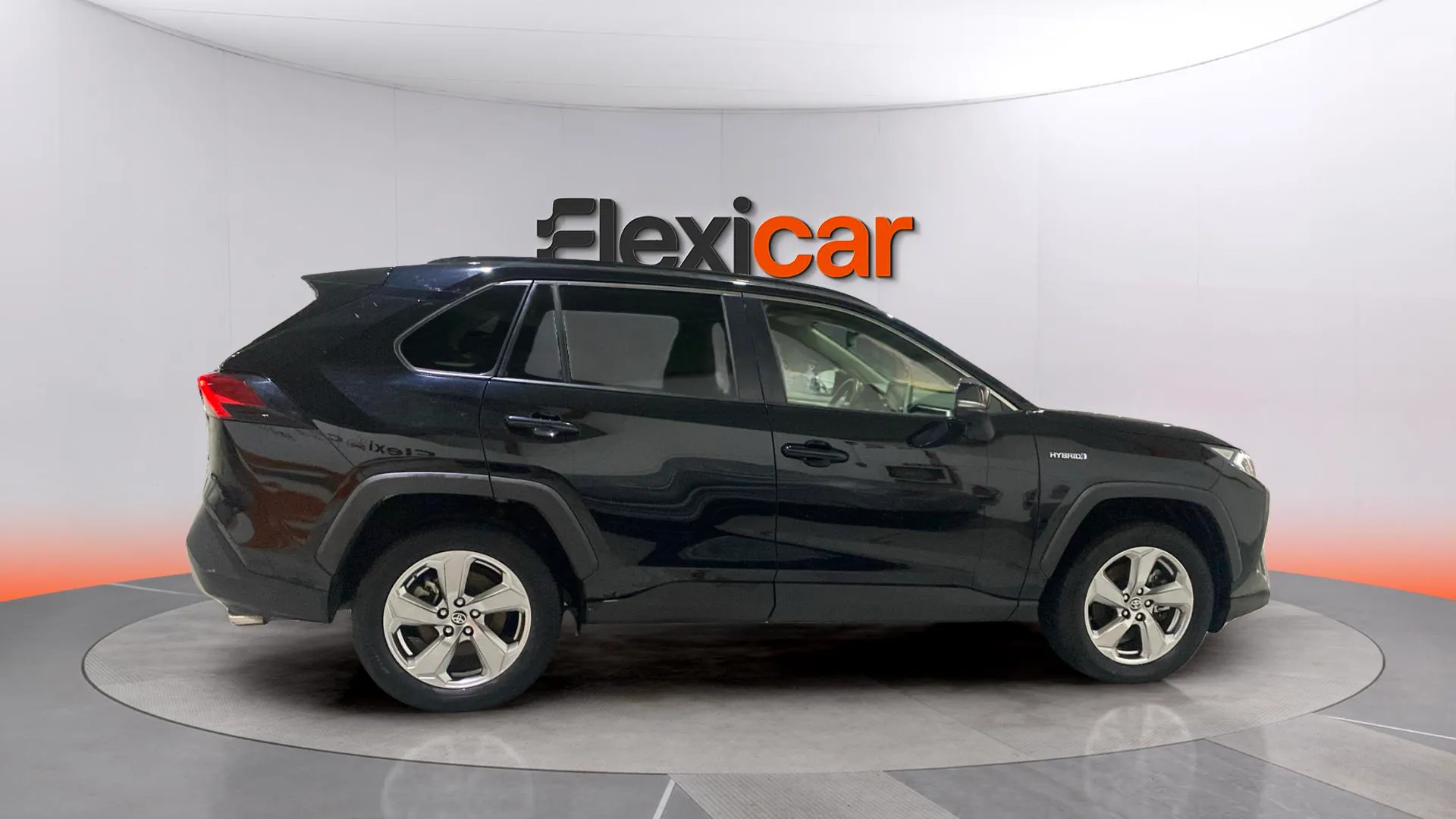 Toyota RAV4 2.5l 220H Advance - foto 8