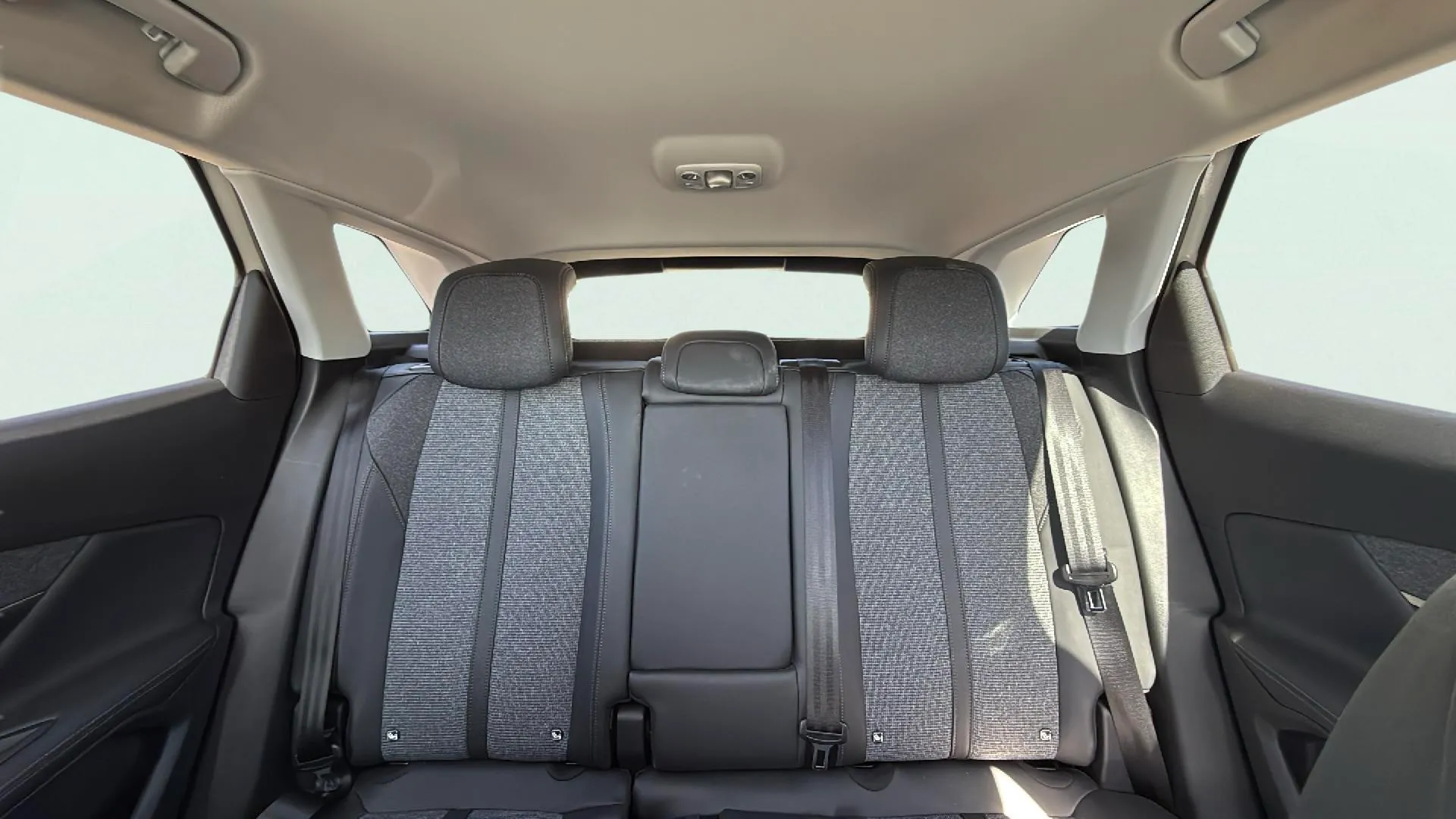 Peugeot 3008 1.2 PureTech Allure - foto 14