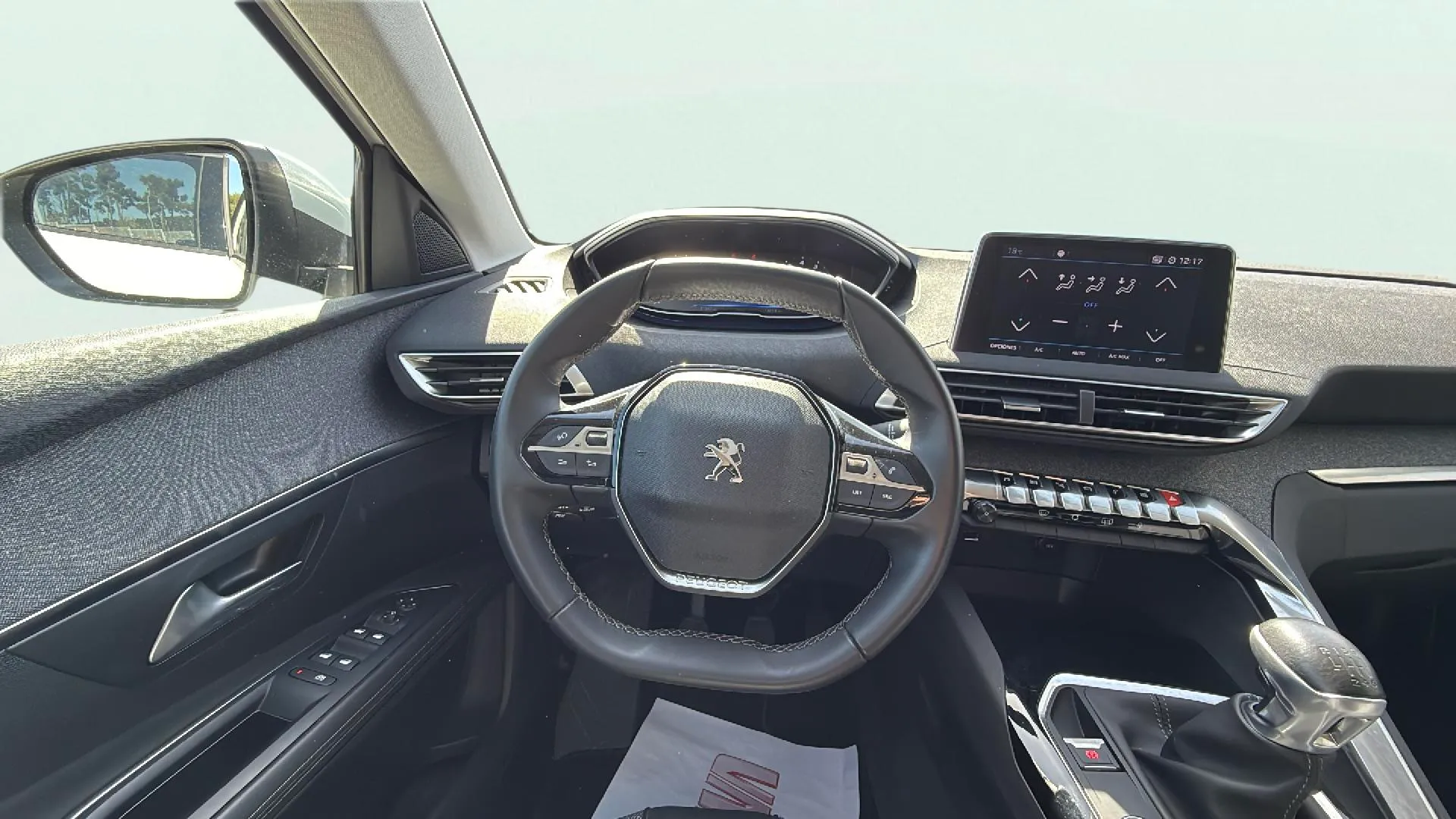 Peugeot 3008 1.2 PureTech Allure - foto 12