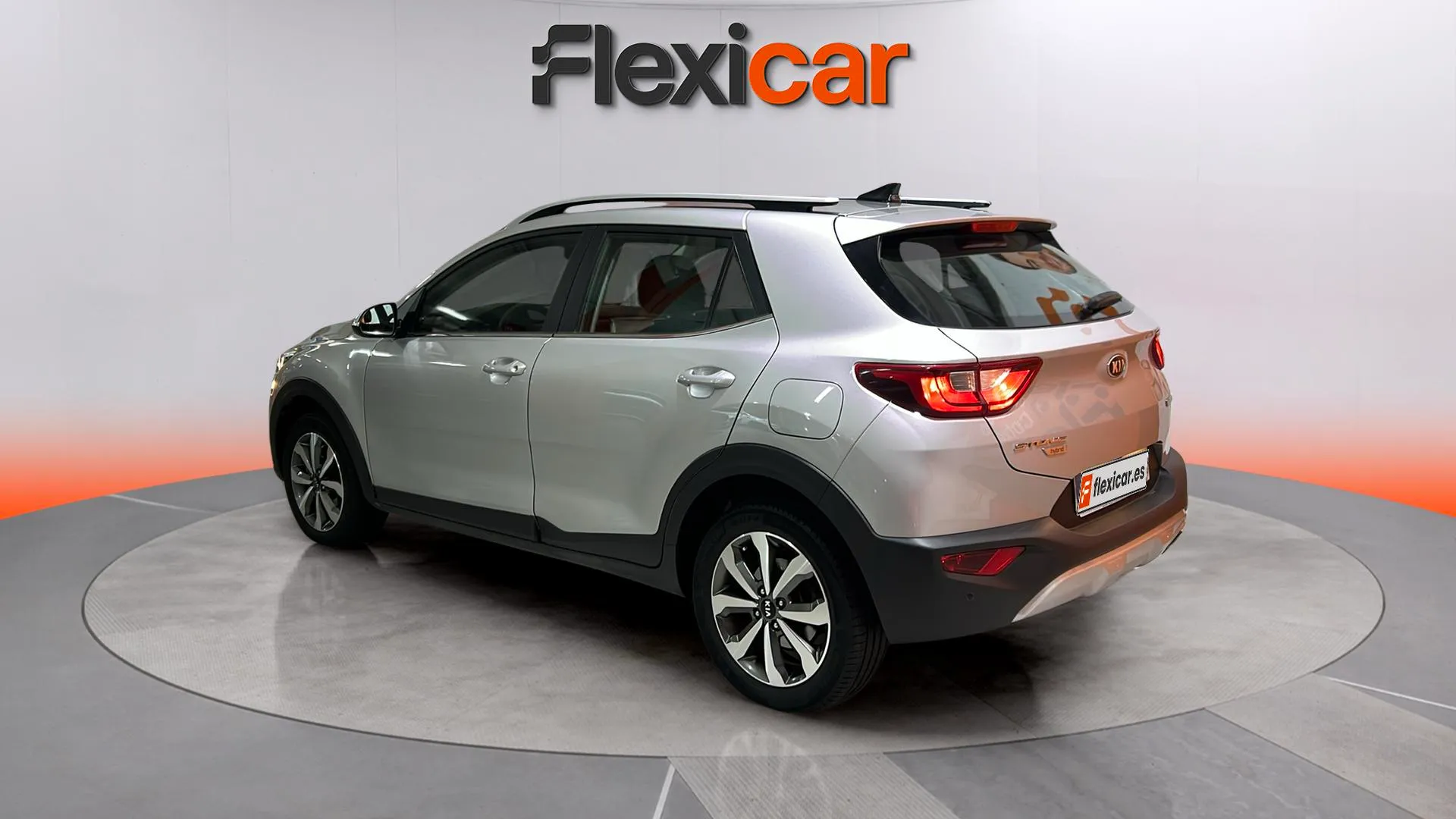 Kia Stonic 1.0 T-GDi MHEV iMT Drive - foto 5