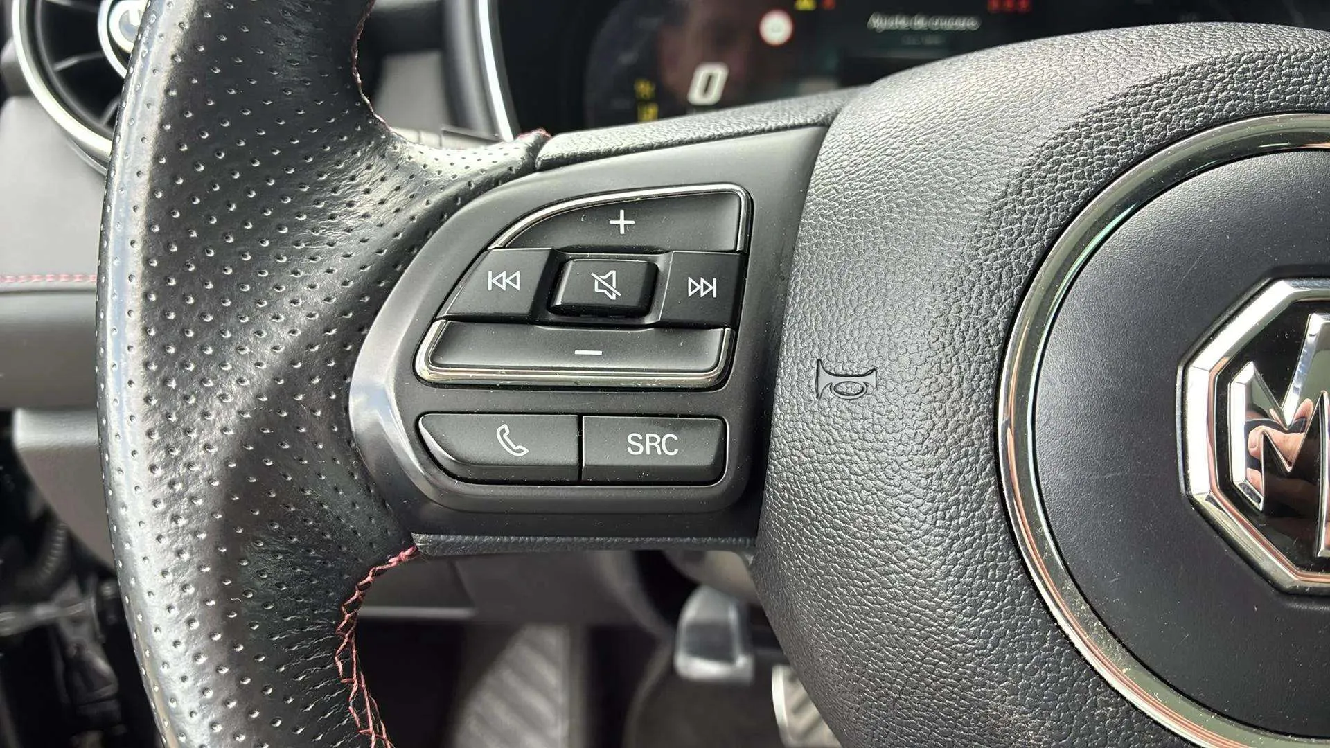 MG HS 1.5T-GDI PHEV Comfort - foto 18