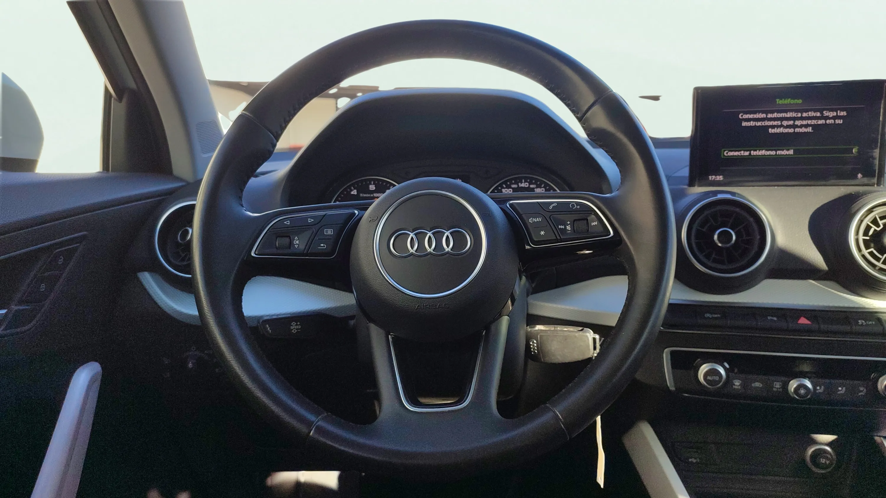 Audi Q2 Advanced 30 TFSI - foto 11