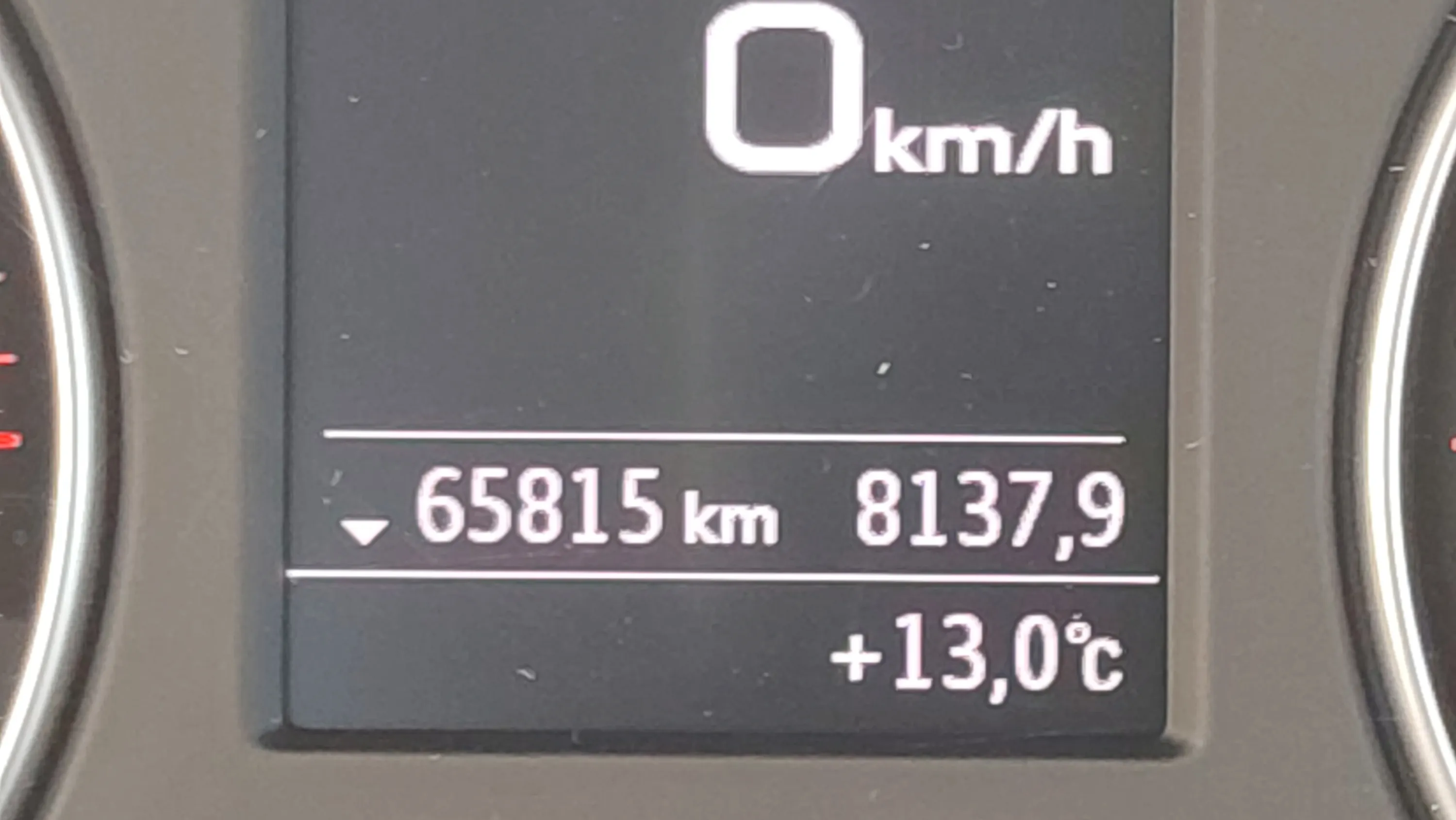 Audi Q2 Advanced 30 TFSI - foto 13