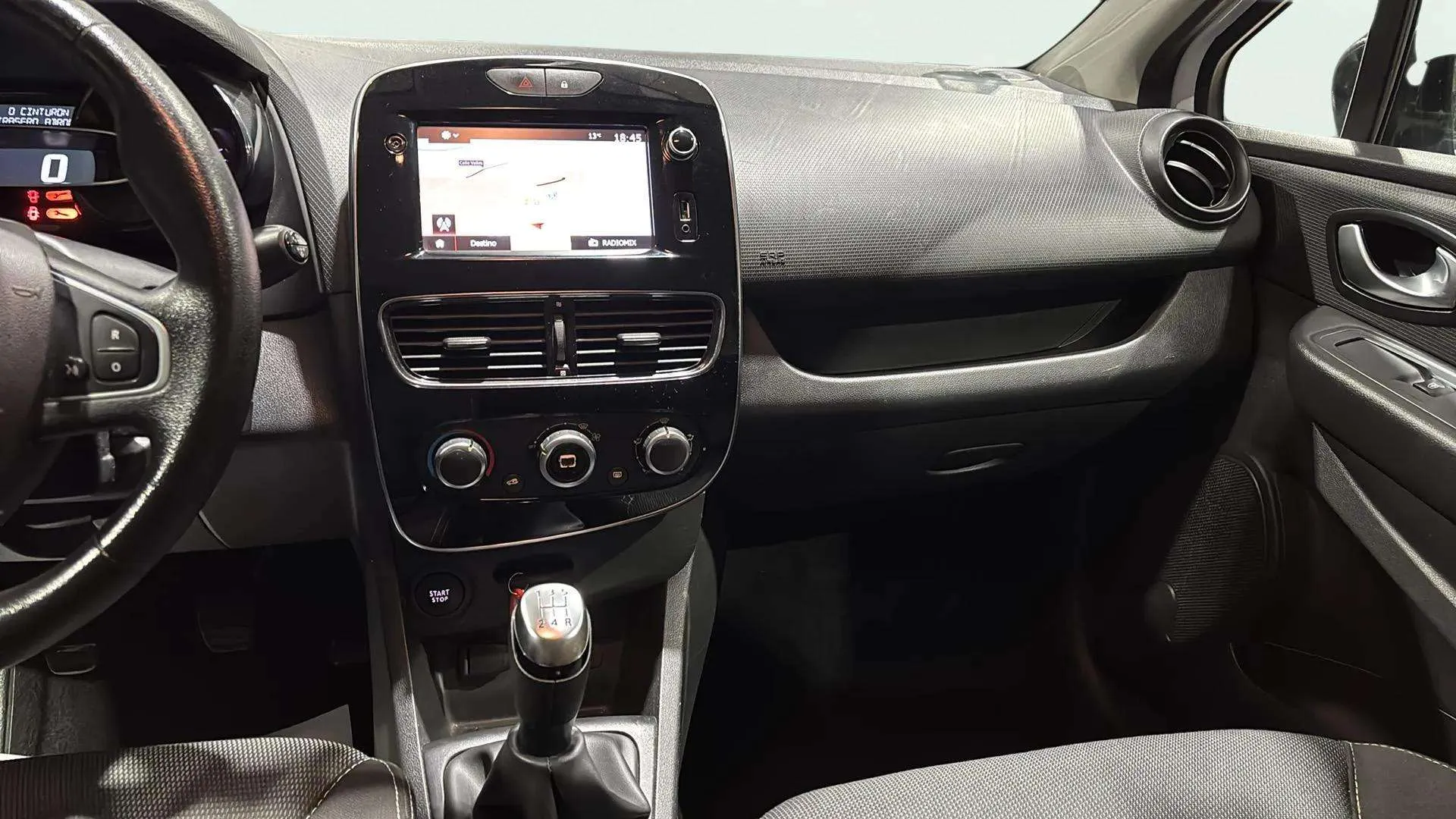 Renault Clio Business dCi -18 - foto 15