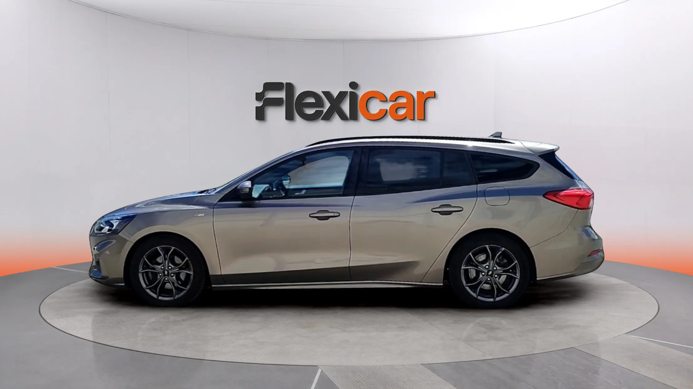 Ford Focus 1.0 EcoBoost ST-Line - foto 4