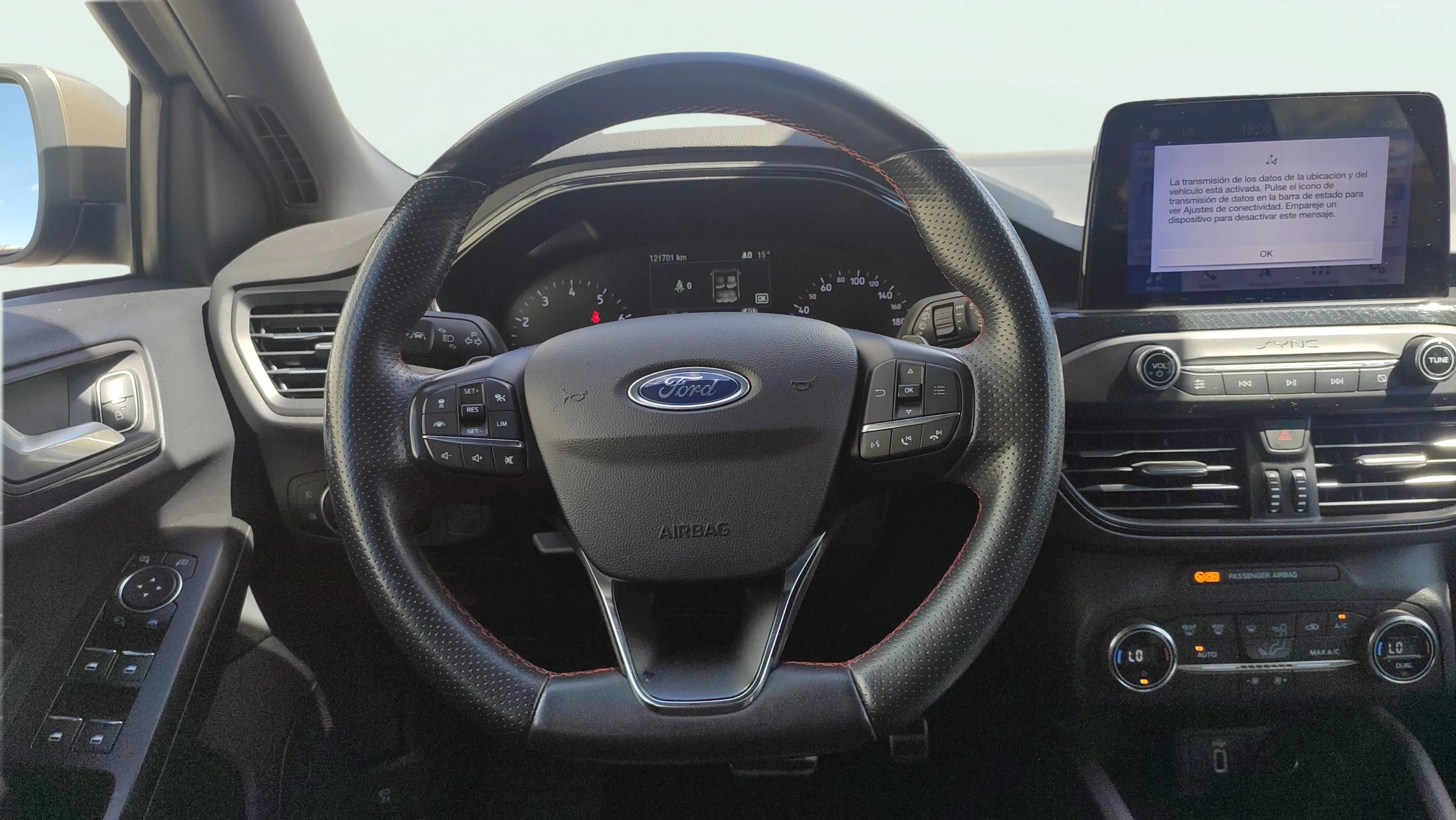 Ford Focus 1.0 EcoBoost ST-Line - foto 11