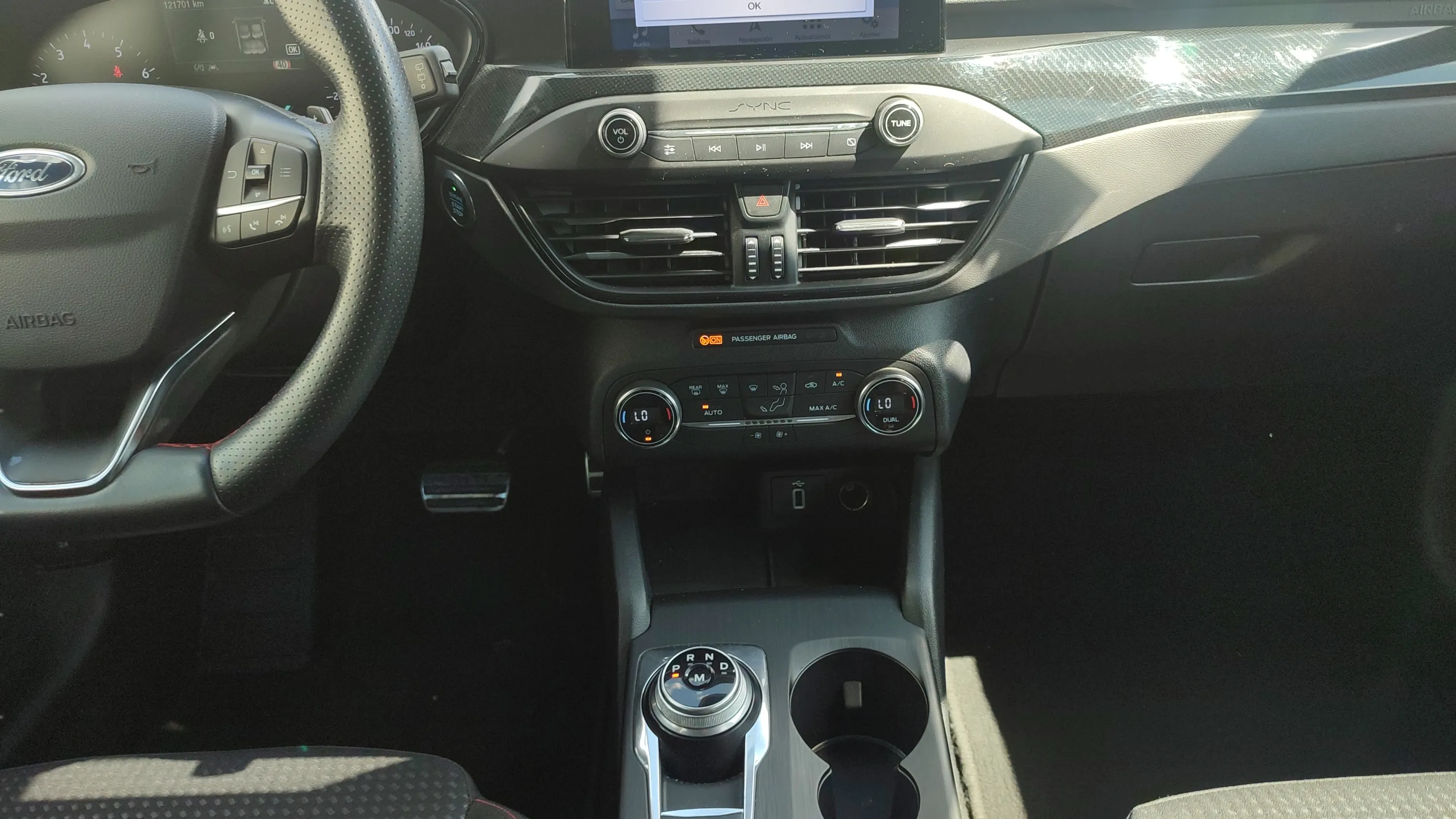Ford Focus 1.0 EcoBoost ST-Line - foto 13
