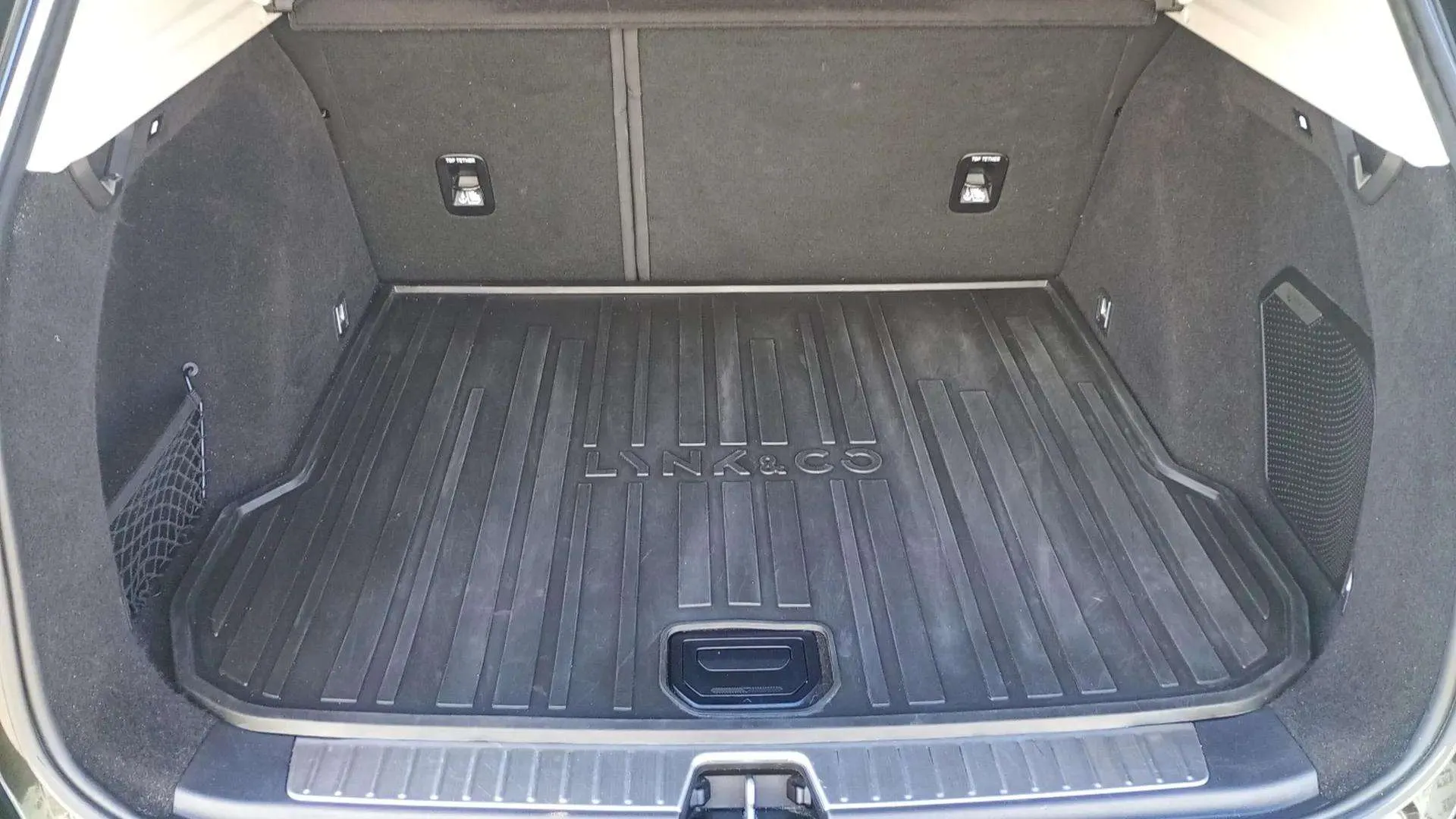Lynk & Co 01 1.5 PHEV - foto 16