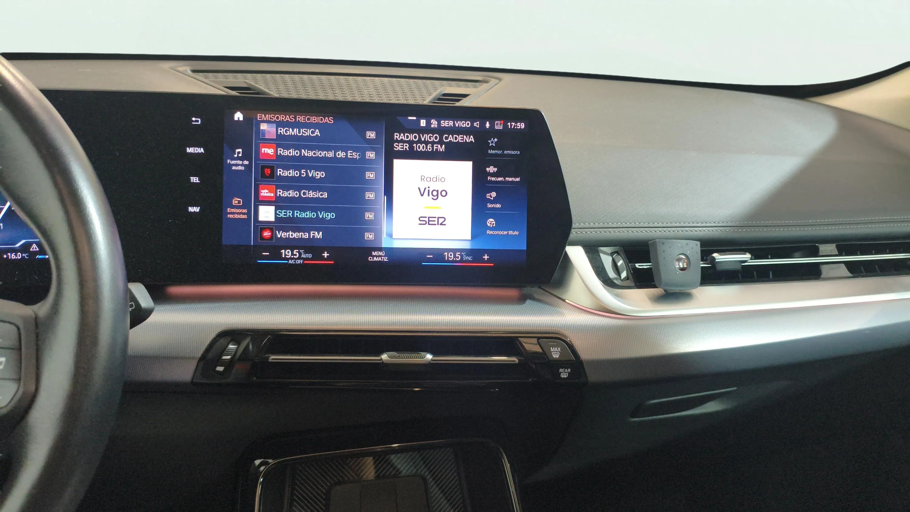 BMW X1 xDrive20d - foto 13