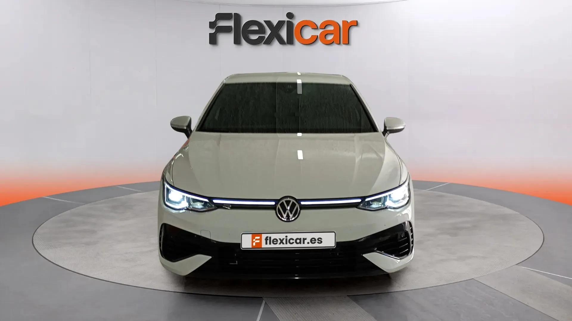 Volkswagen Golf R 2.0 TSI 4Motion DSG - foto 2