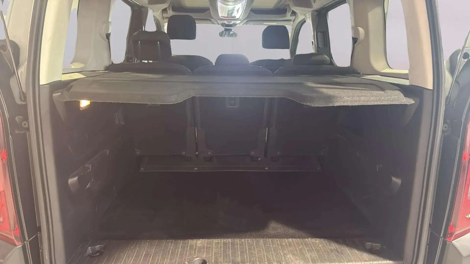 Citroën Berlingo Talla M BlueHDi 130 100 AÑOS - foto 9