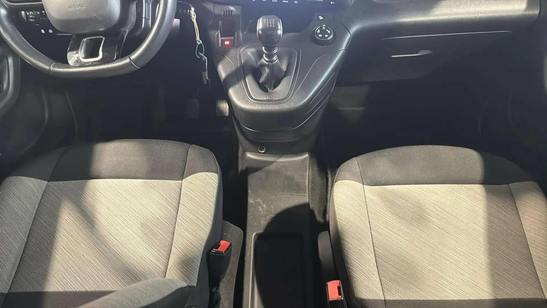 Citroën Berlingo Talla M BlueHDi 130 100 AÑOS - foto 14