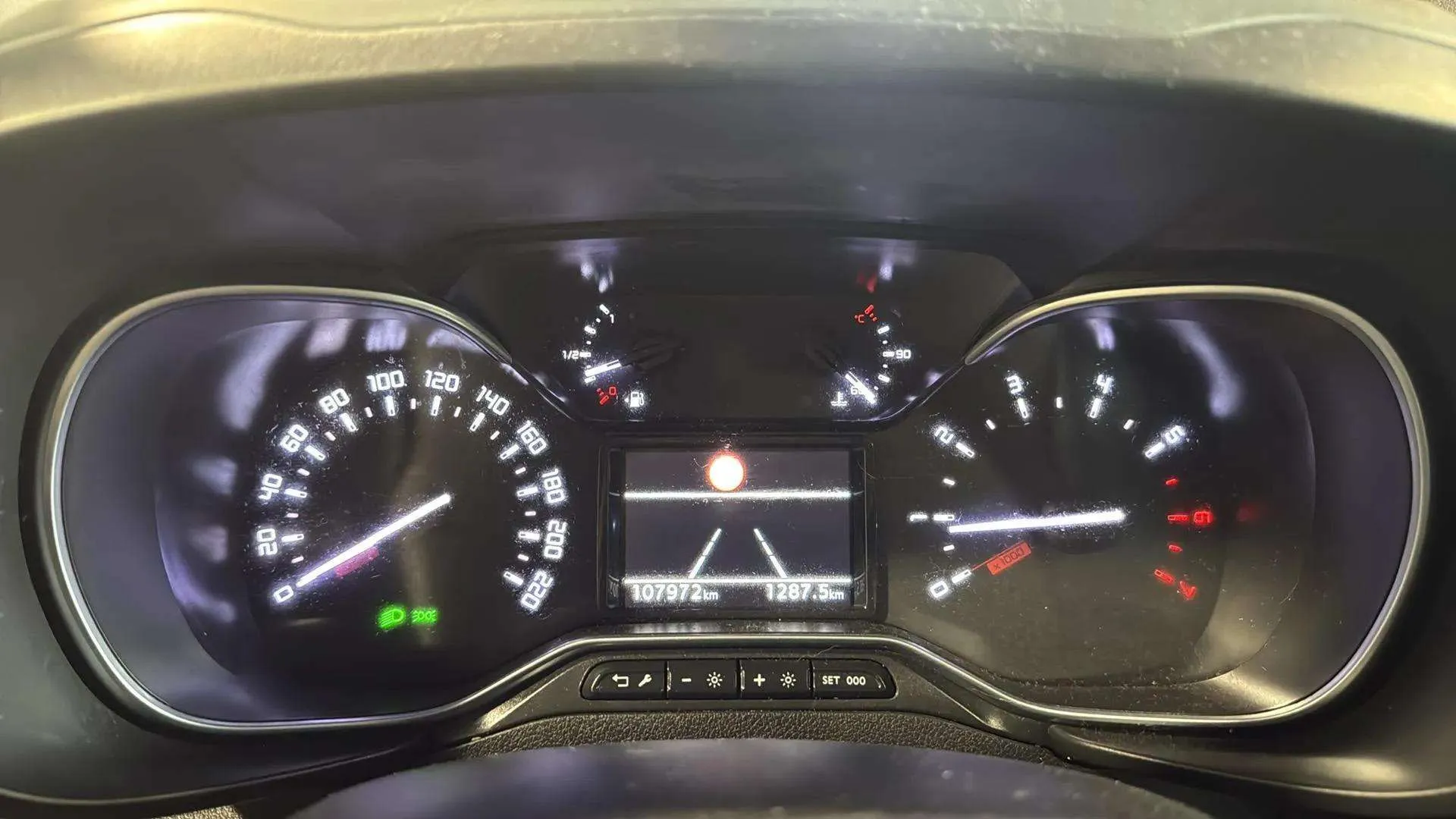 Citroën Berlingo Talla M BlueHDi 130 100 AÑOS - foto 5