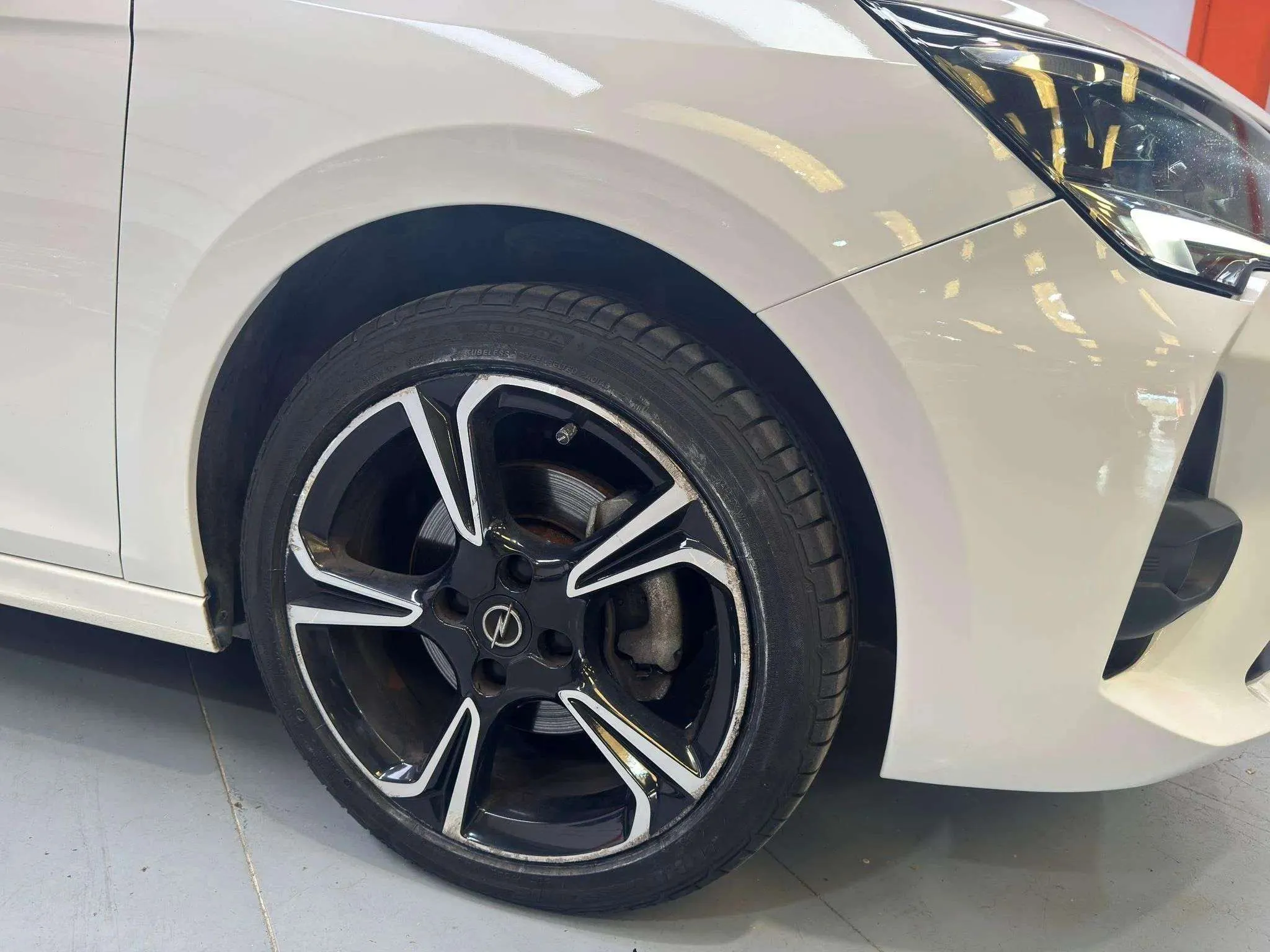 Opel Corsa 1.2T XHL Edition - foto 18