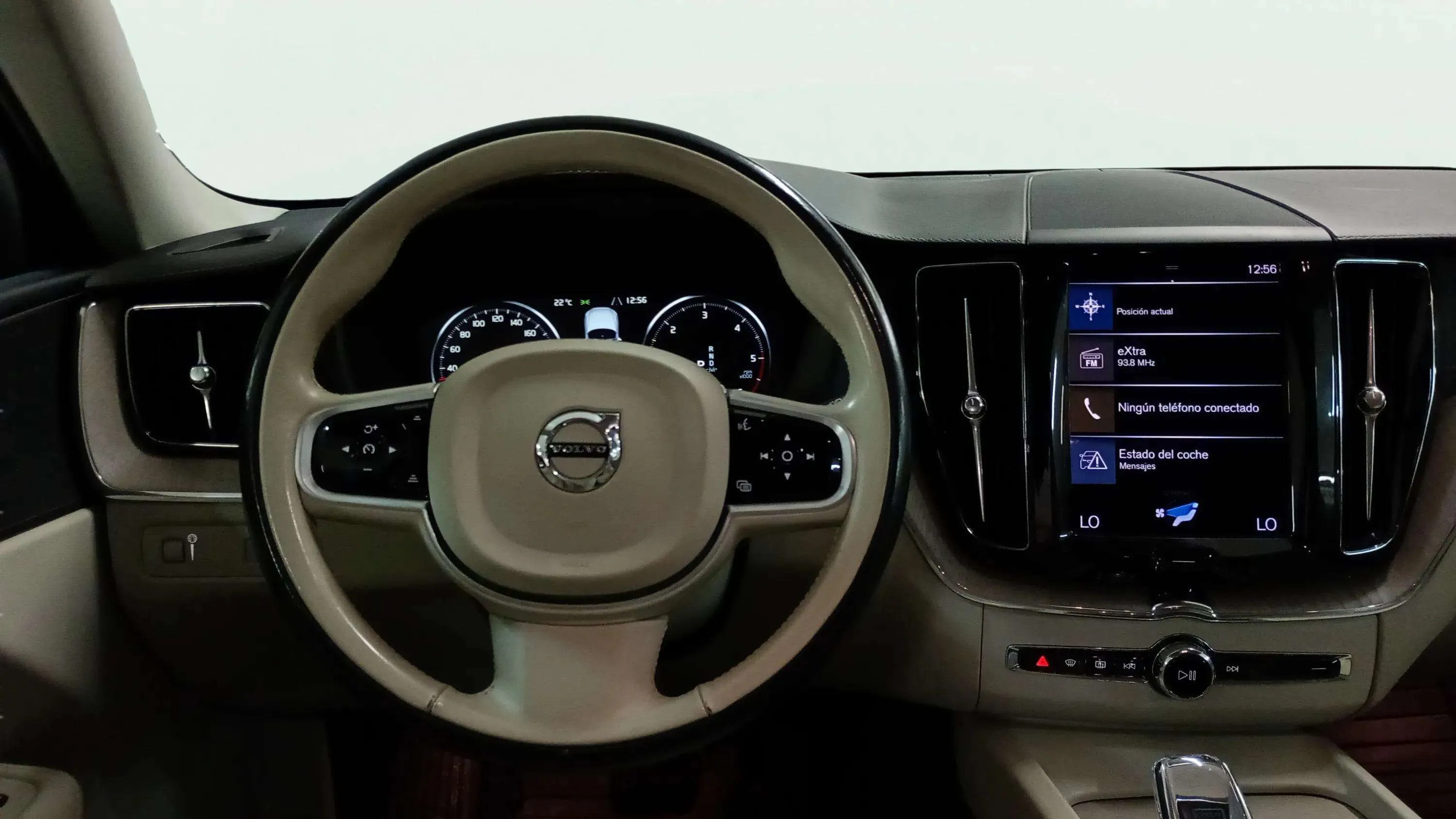 Volvo XC60 2.0 B4 D AWD Business Plus - foto 10