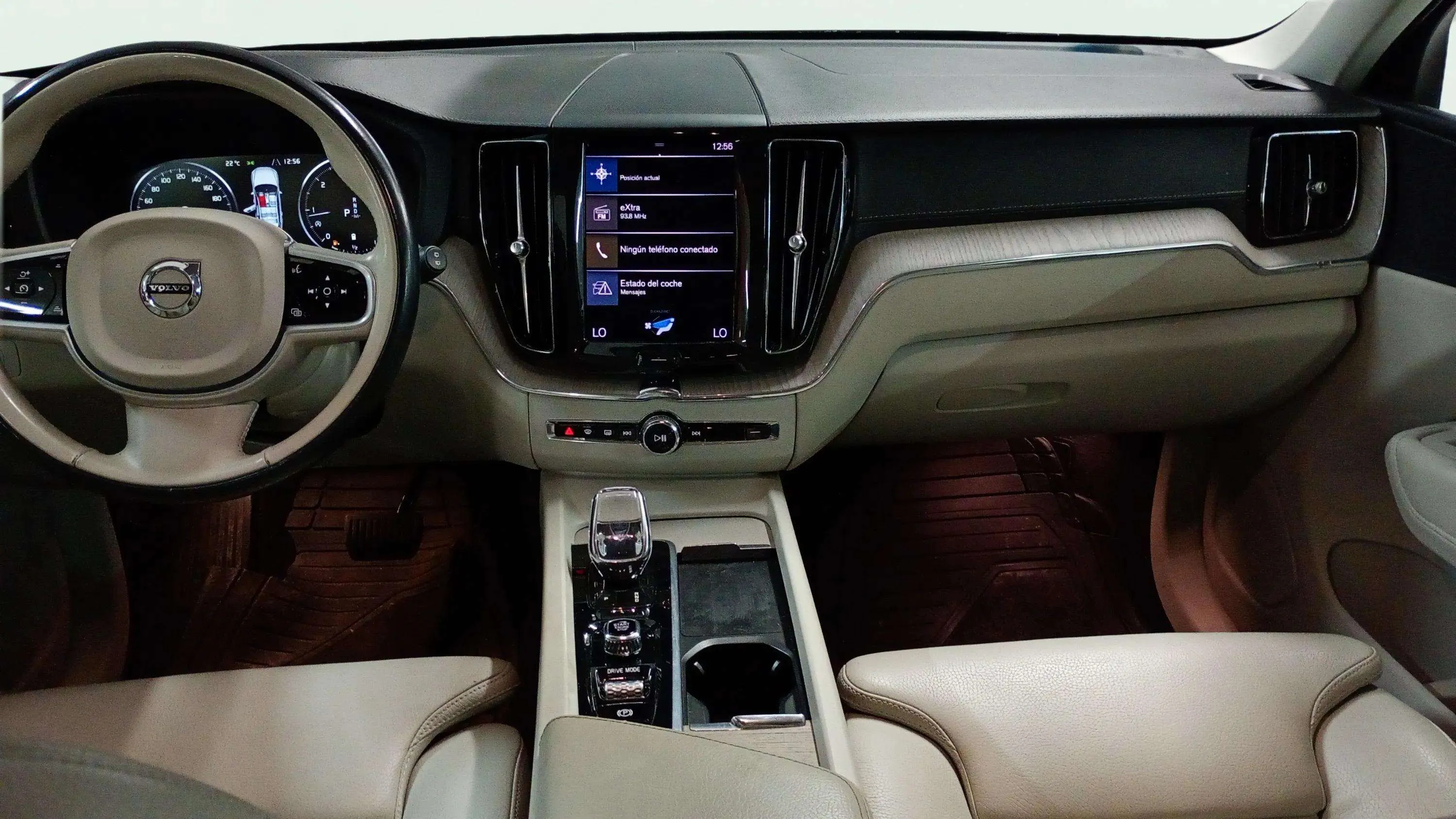 Volvo XC60 2.0 B4 D AWD Business Plus - foto 9