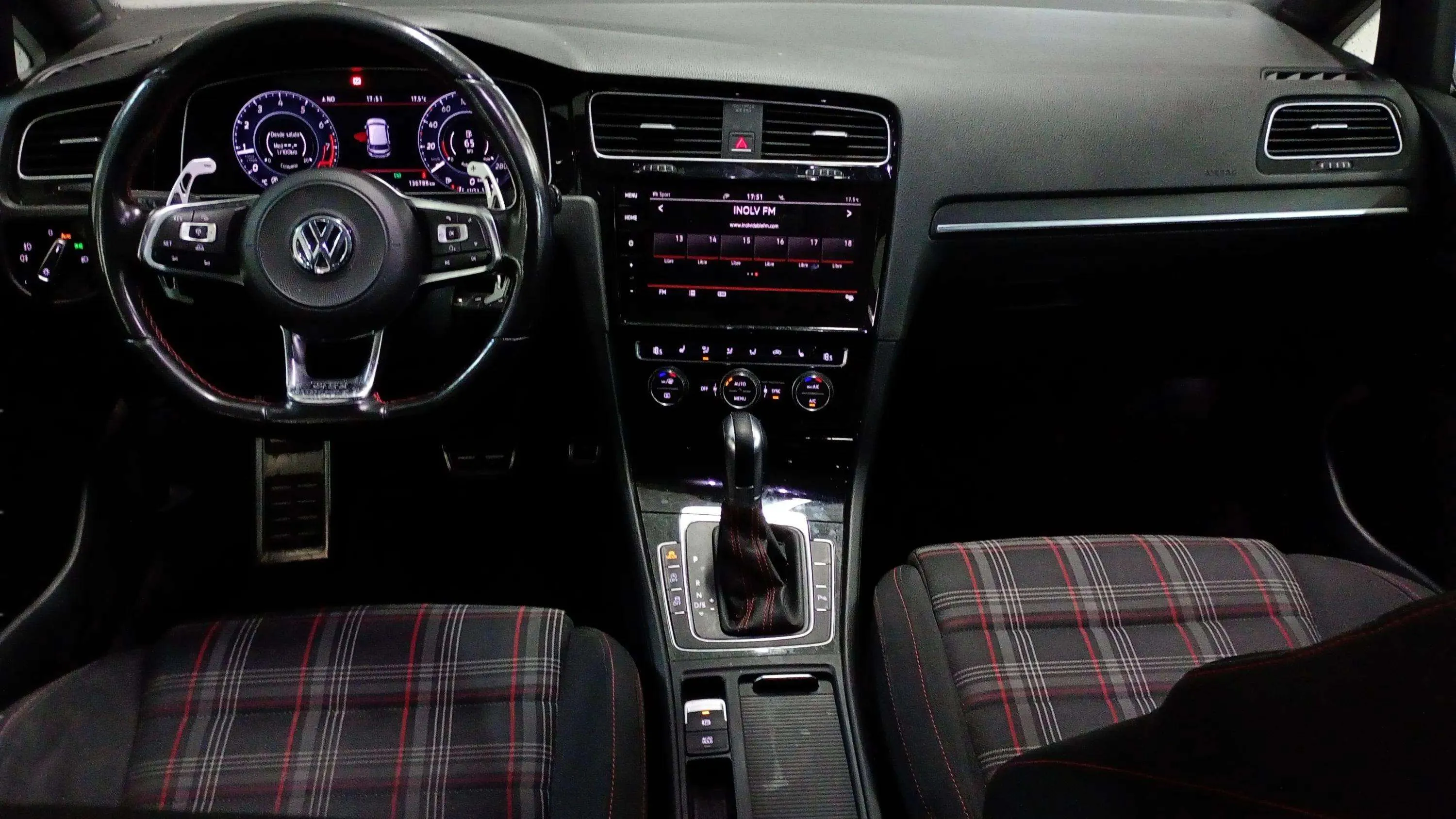 Volkswagen Golf GTI Performance 2.0 TSI DSG BMT - foto 9