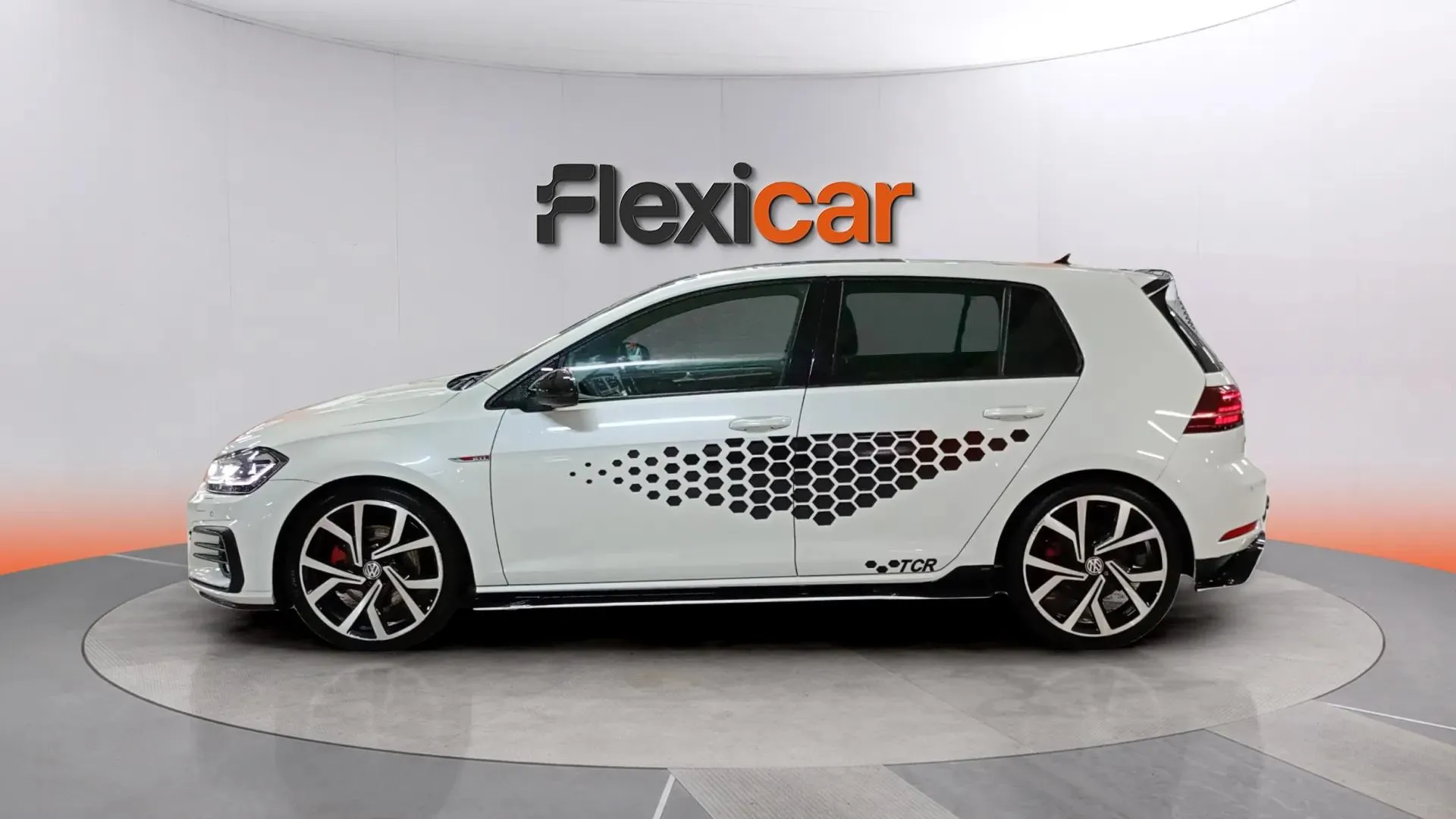Volkswagen Golf GTI Performance 2.0 TSI DSG BMT - foto 3