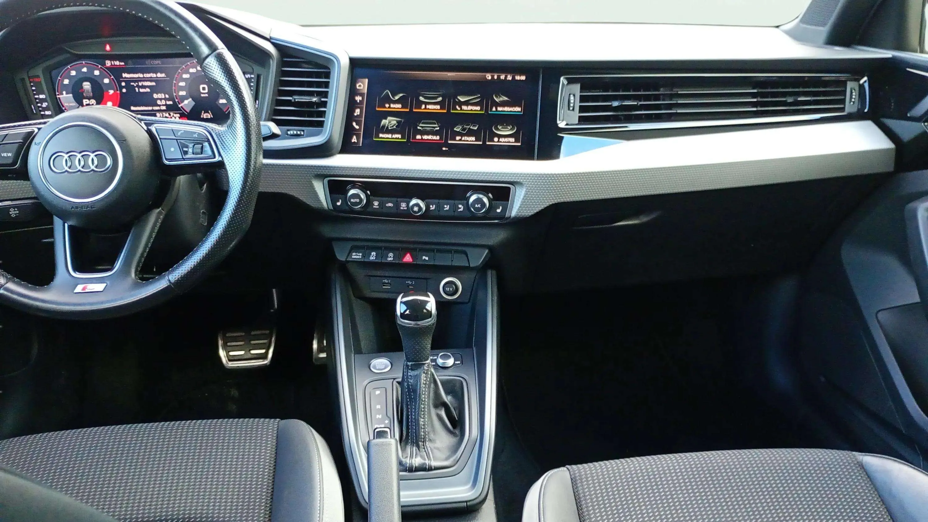Audi A1 S Line 40 TFSI S tron Sportback - foto 9
