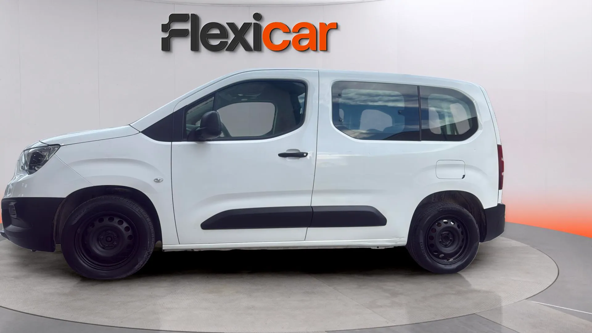 Opel Combo 1.5 TD Expression L - foto 4