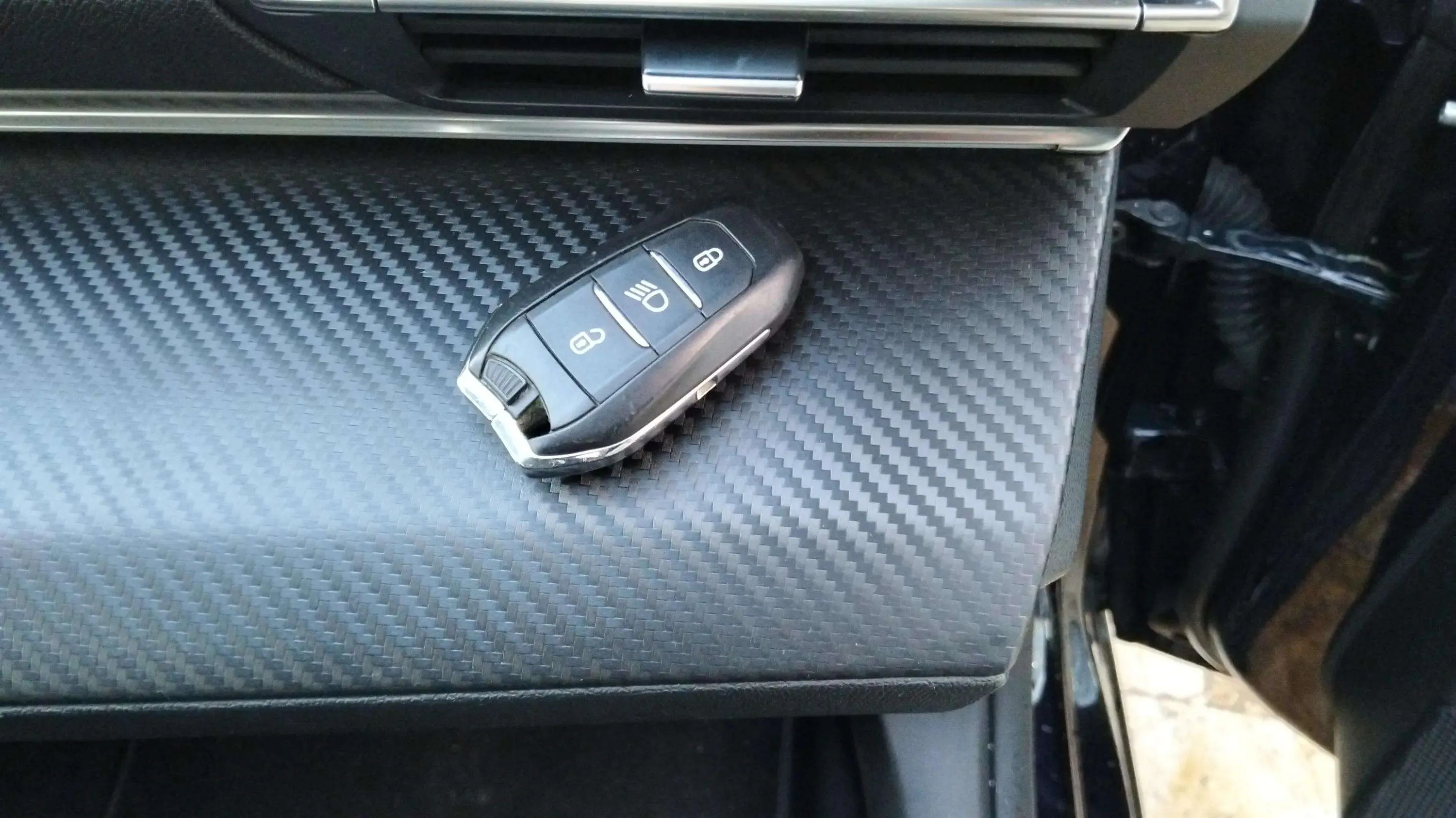 Peugeot 508 Allure BlueHDi (130) EAT8 - foto 21
