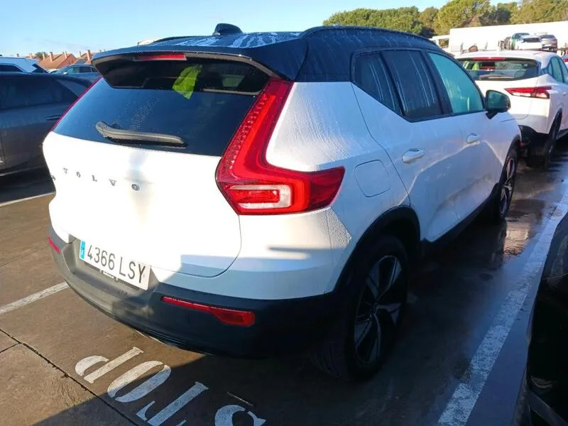 Volvo XC40 1.5 T4 Twin Recharge R-Design - foto 3