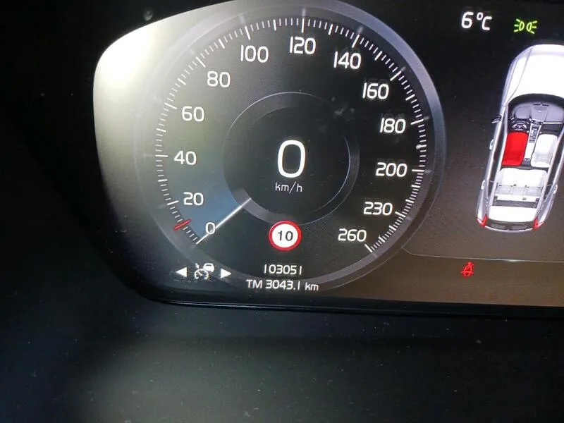 Volvo XC40 1.5 T4 Twin Recharge R-Design - foto 6