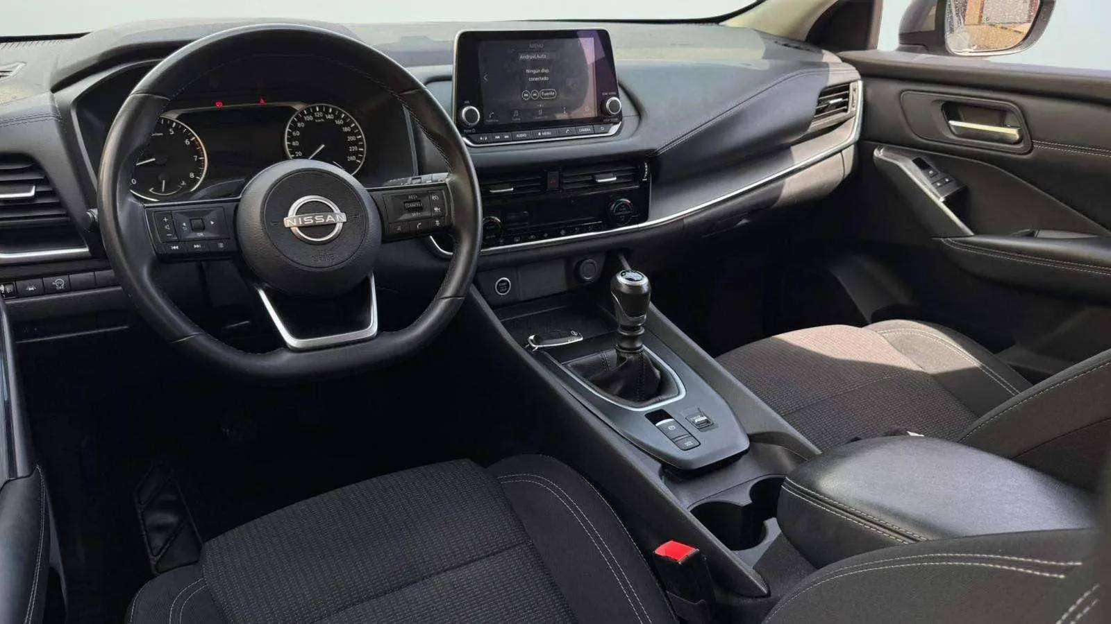 Nissan Qashqai DIG-T mHEV 4x2 Acenta - foto 6