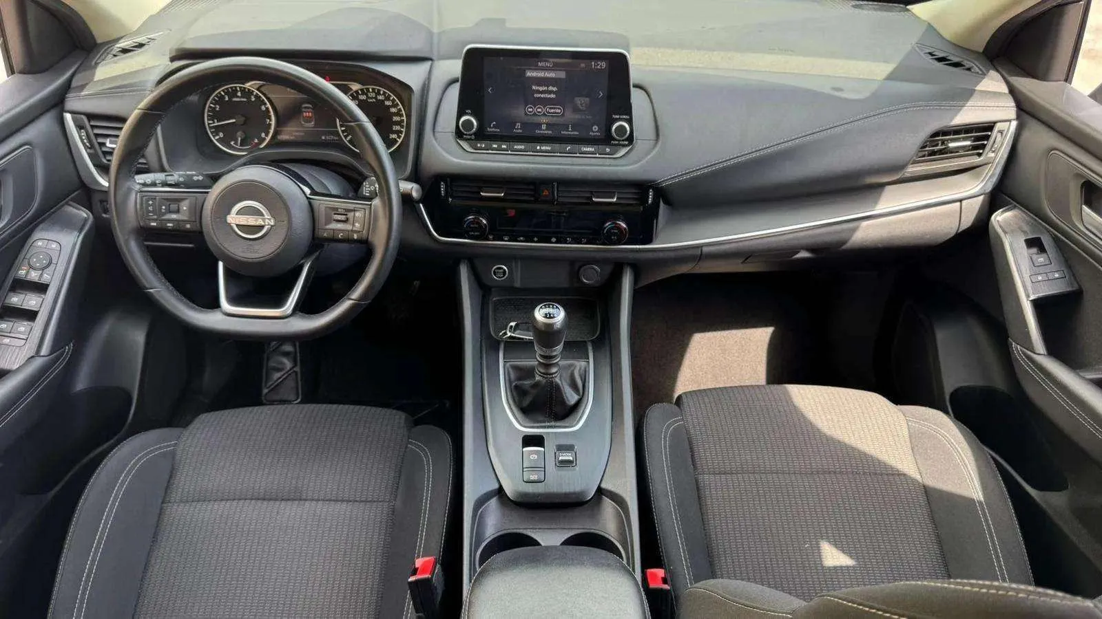 Nissan Qashqai DIG-T mHEV 4x2 Acenta - foto 5