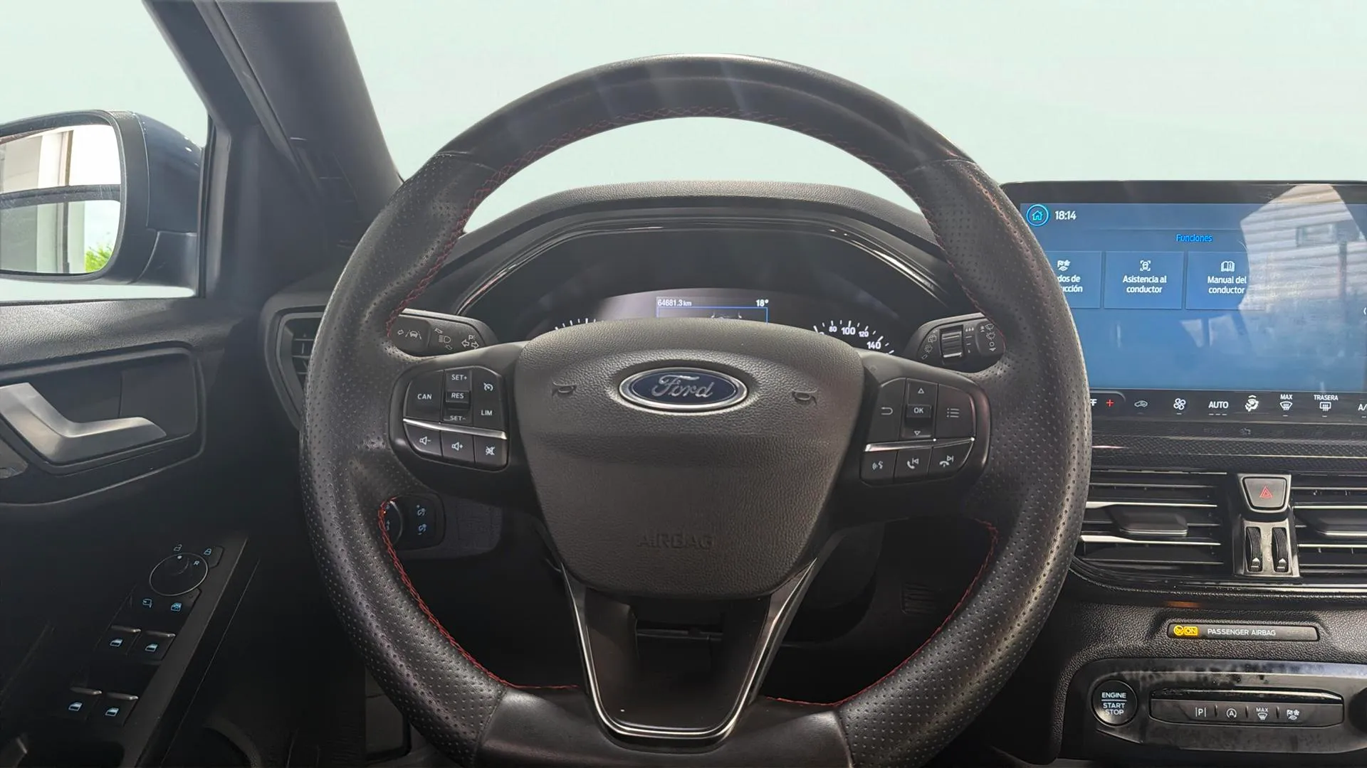 Ford Focus 1.0 EcoBoost MHEV ST-Line - foto 8