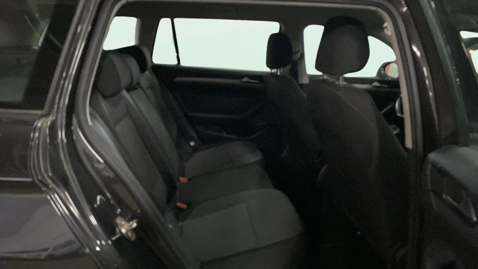 Volkswagen Passat Variant 2.0 TDI DSG - foto 29