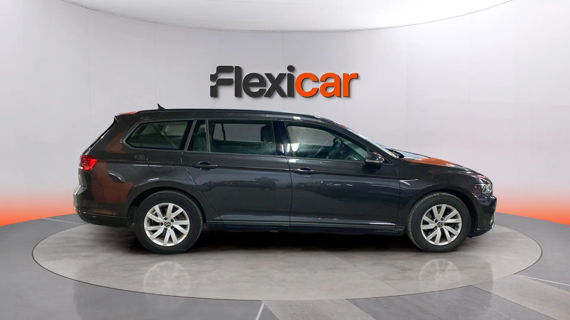 Volkswagen Passat Variant 2.0 TDI DSG - foto 5