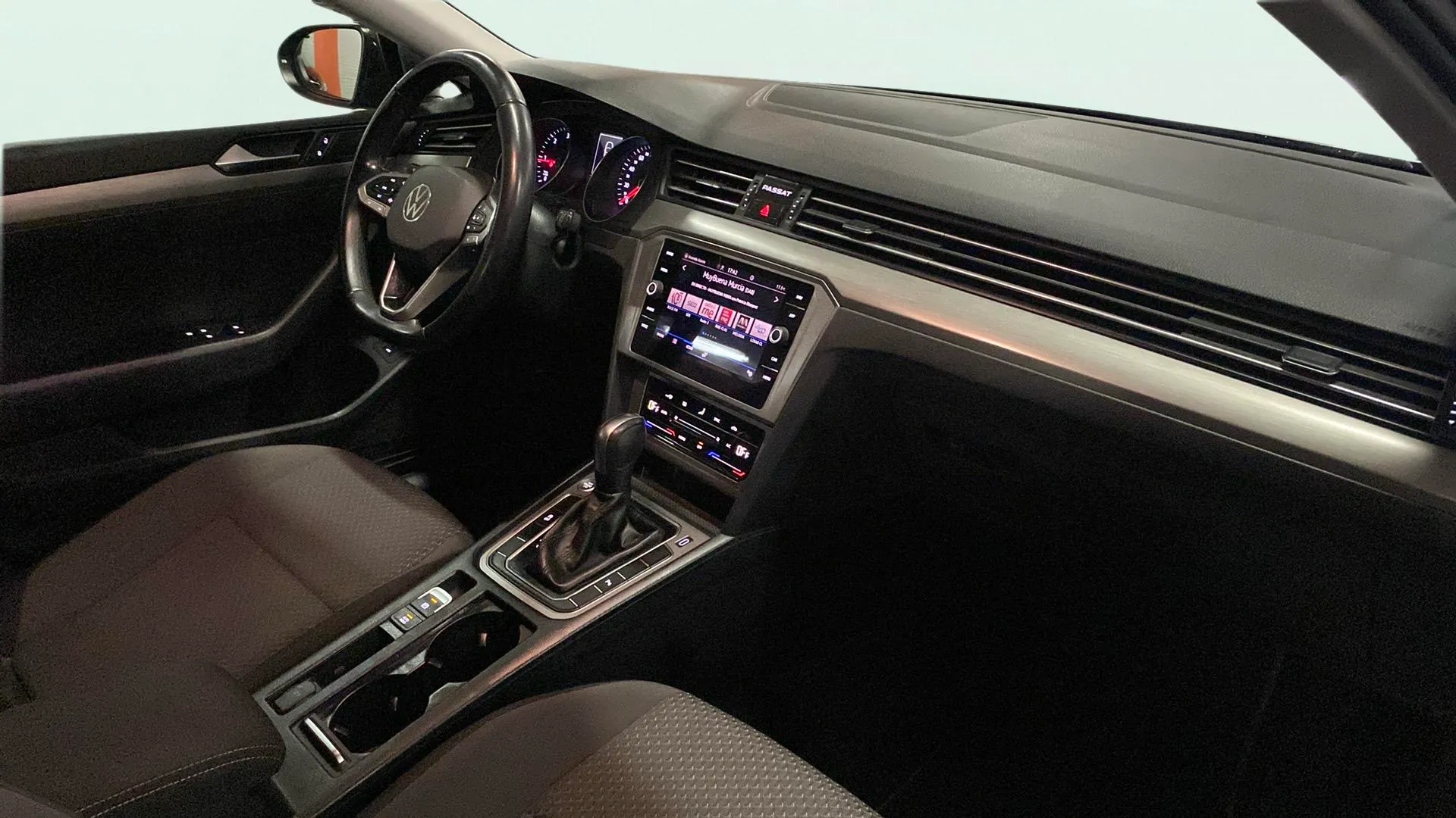 Volkswagen Passat Variant 2.0 TDI DSG - foto 11