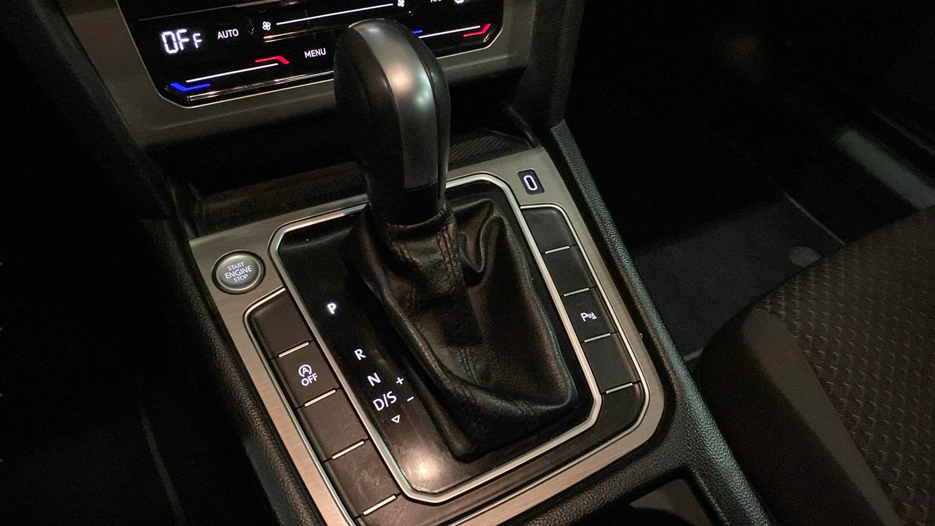 Volkswagen Passat Variant 2.0 TDI DSG - foto 27