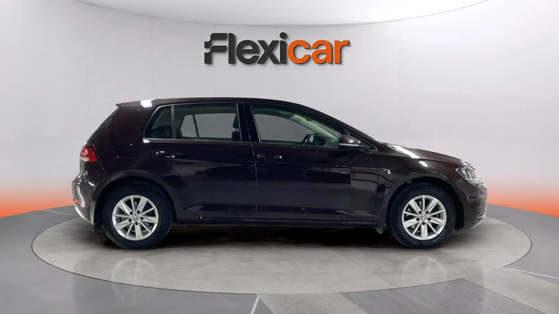Volkswagen Golf Business 1.0 TSI - foto 7