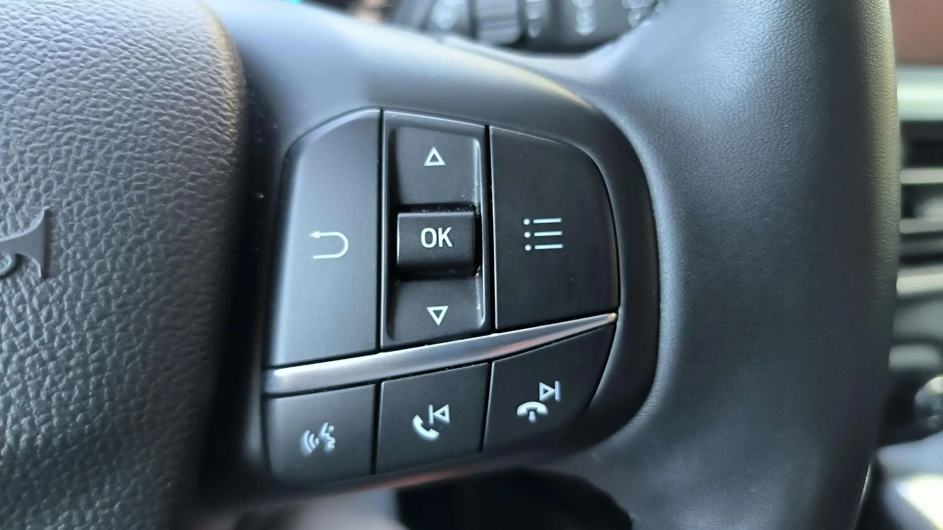 Ford Focus 1.0 EcoBoost MHEV Active SB - foto 13