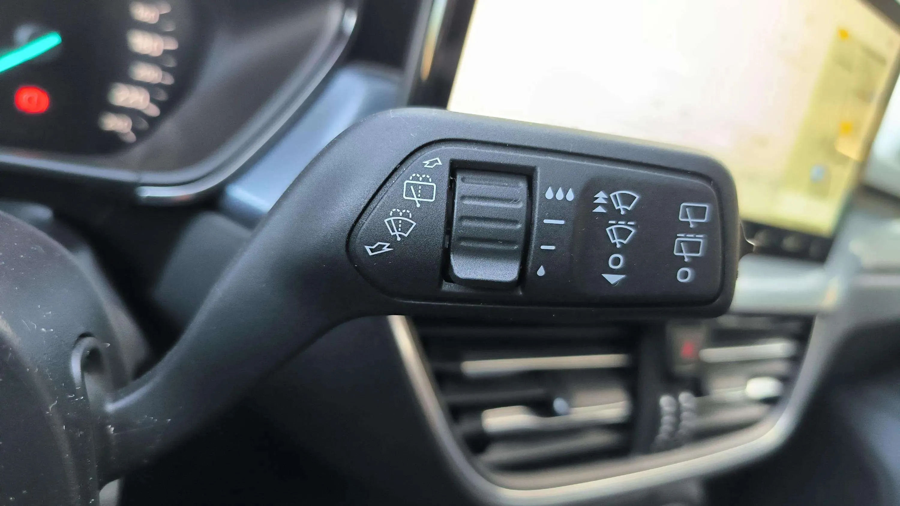 Ford Focus 1.0 EcoBoost MHEV Active SB - foto 15
