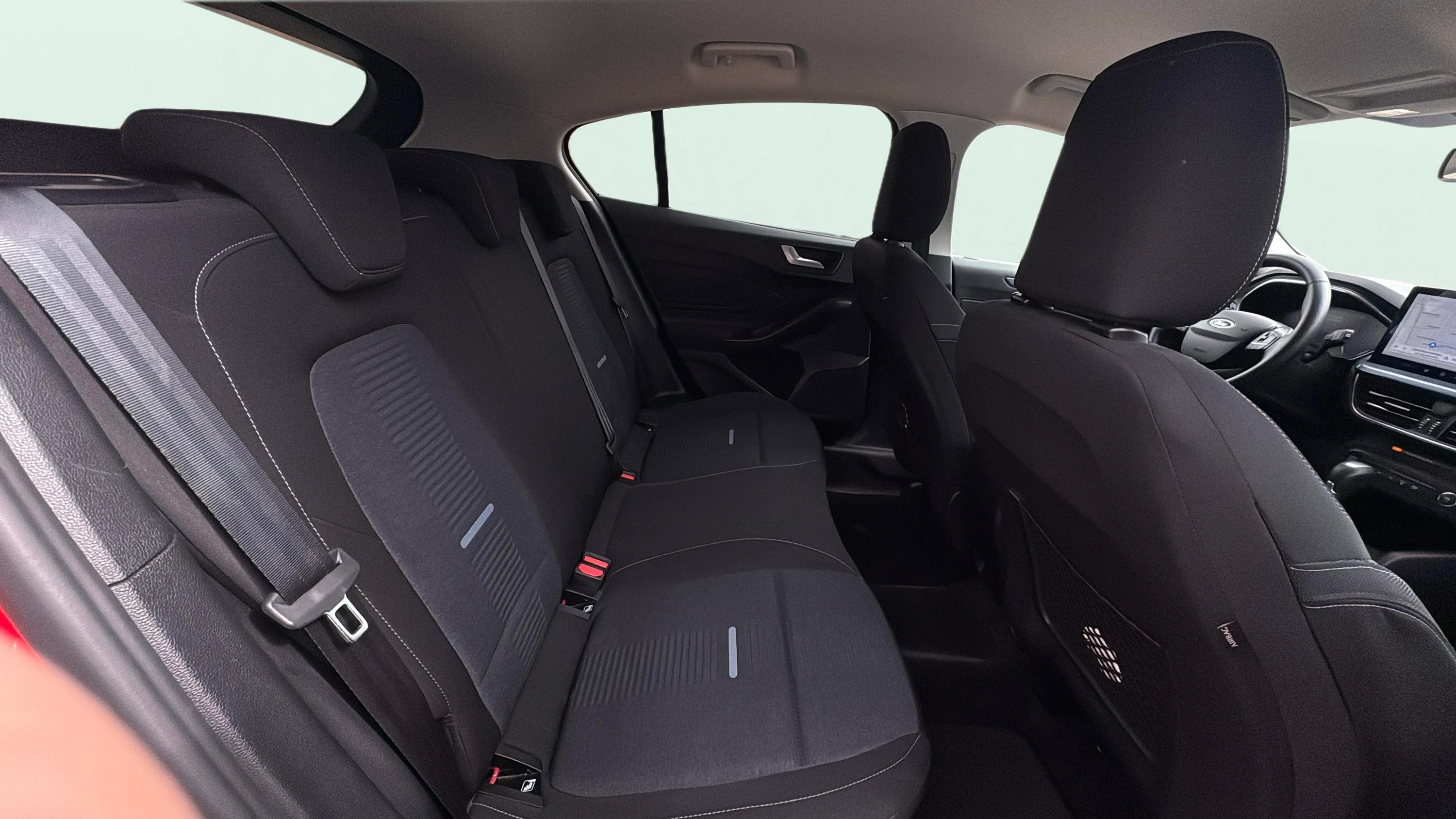 Ford Focus 1.0 EcoBoost MHEV Active X - foto 18