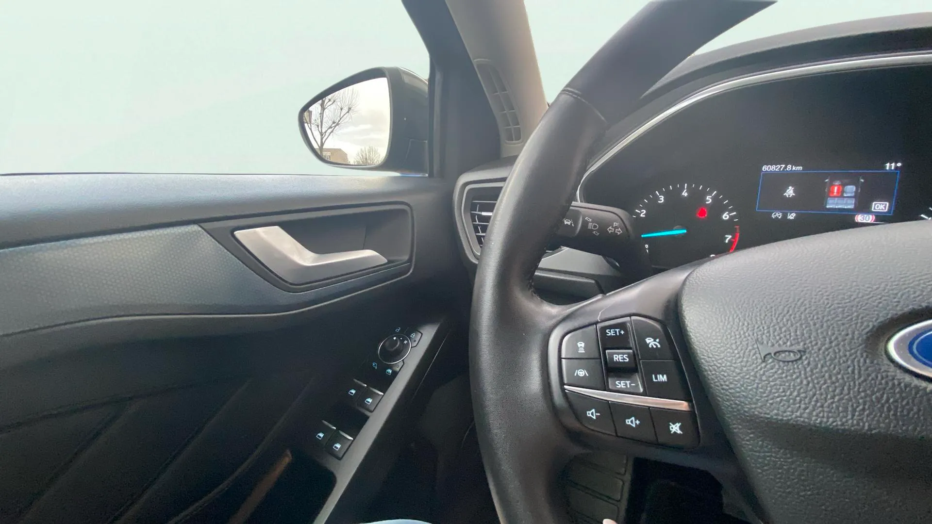 Ford Focus 1.0 EcoBoost MHEV Active SB - foto 10