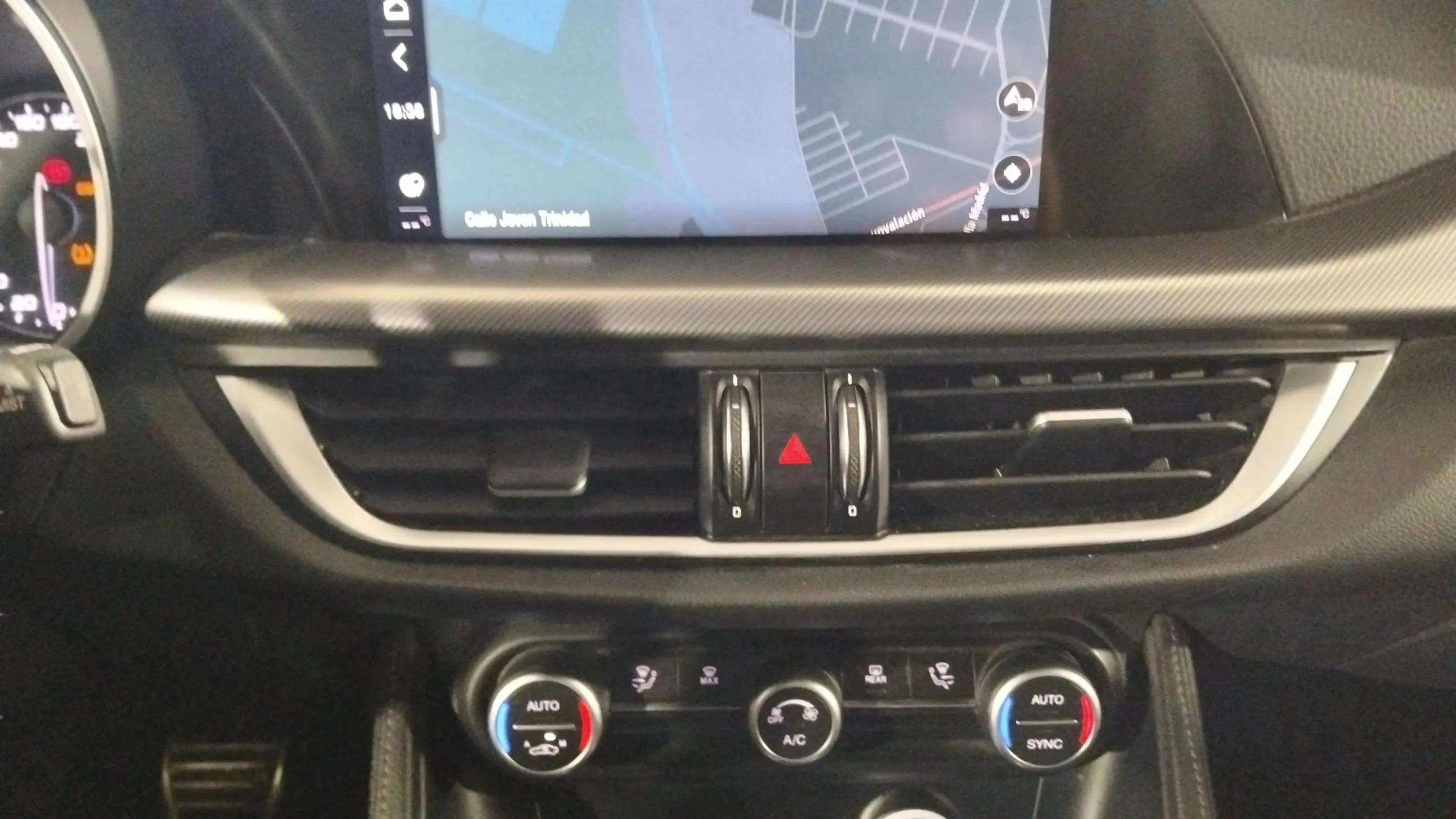 Alfa Romeo Stelvio 2.2 Diesel Sprint AWD - foto 11