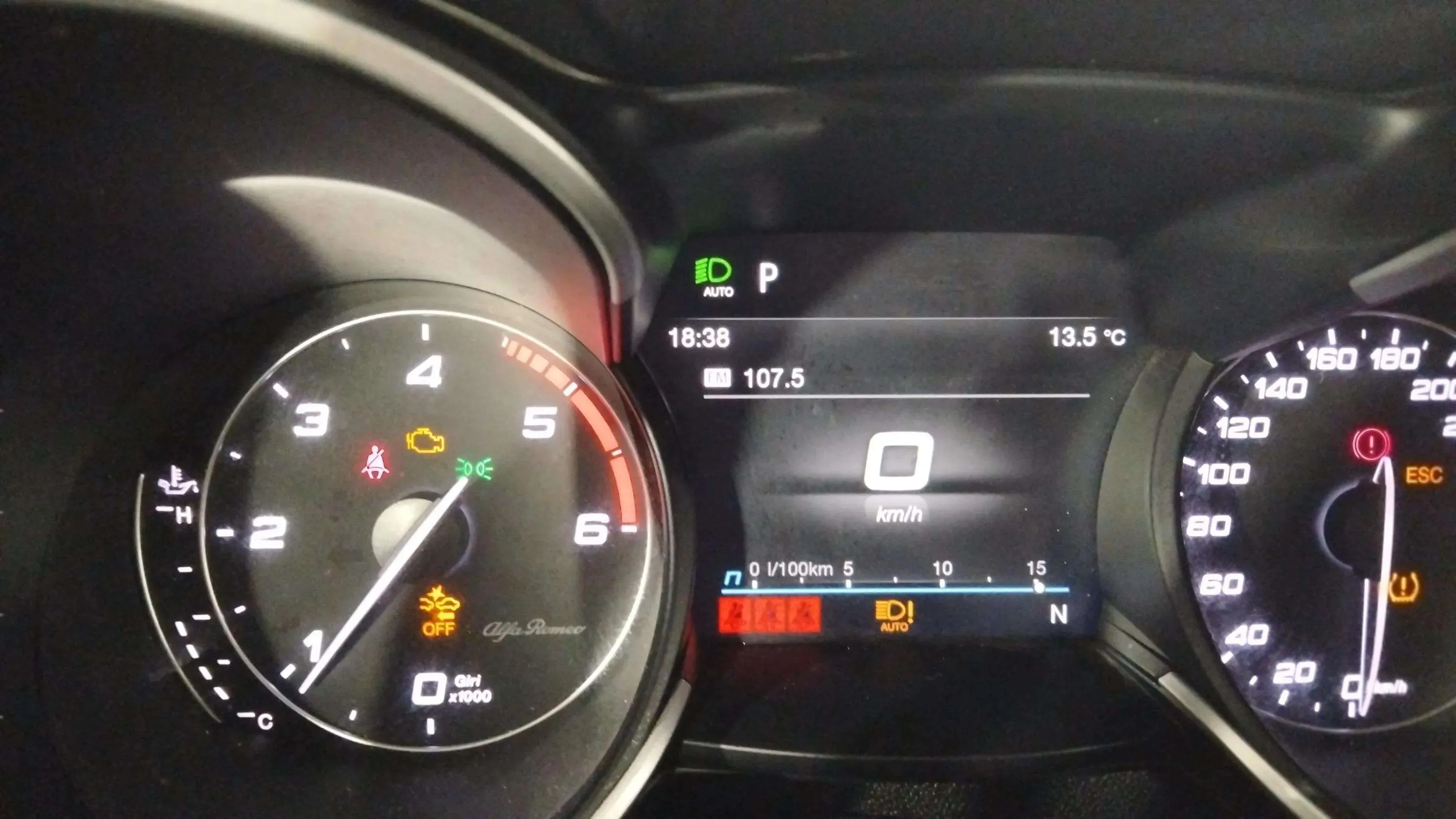 Alfa Romeo Stelvio 2.2 Diesel Sprint AWD - foto 12