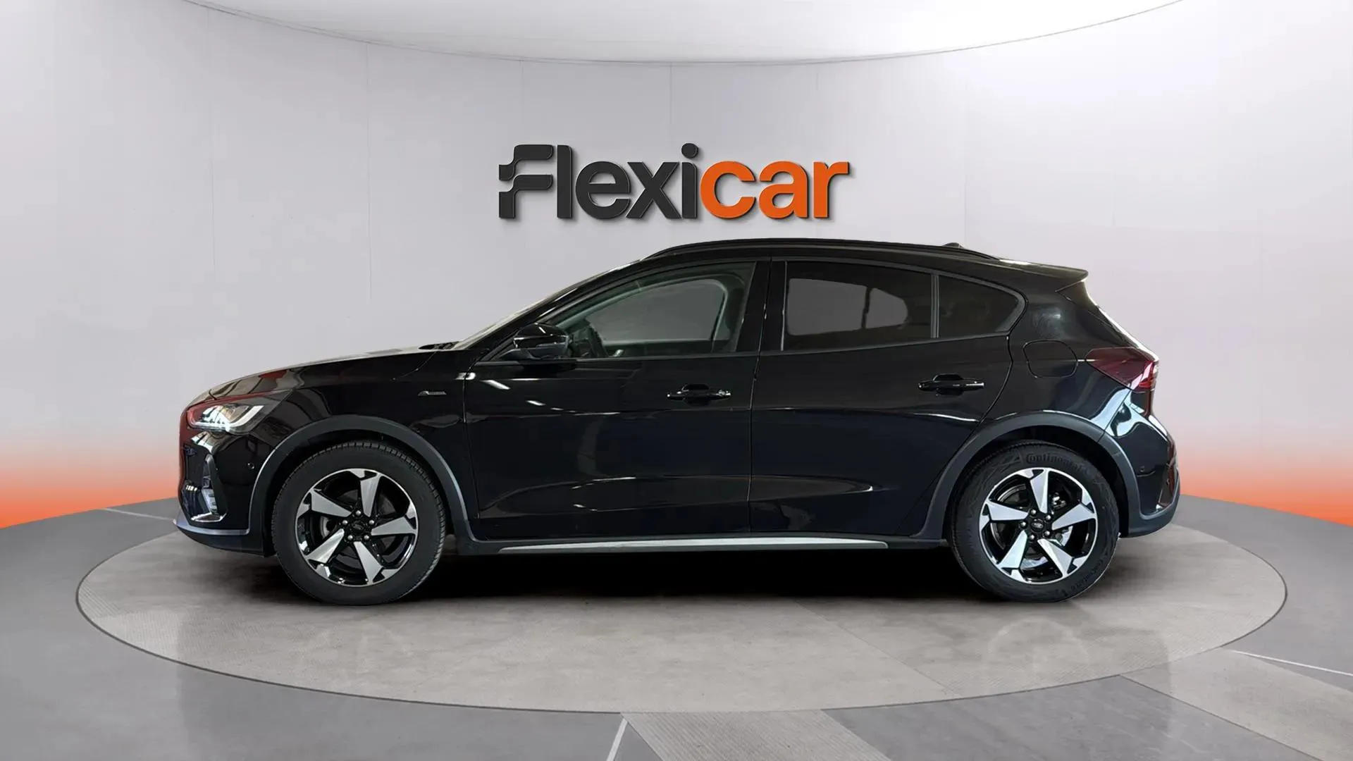 Ford Focus 1.0 EcoBoost MHEV Active - foto 4