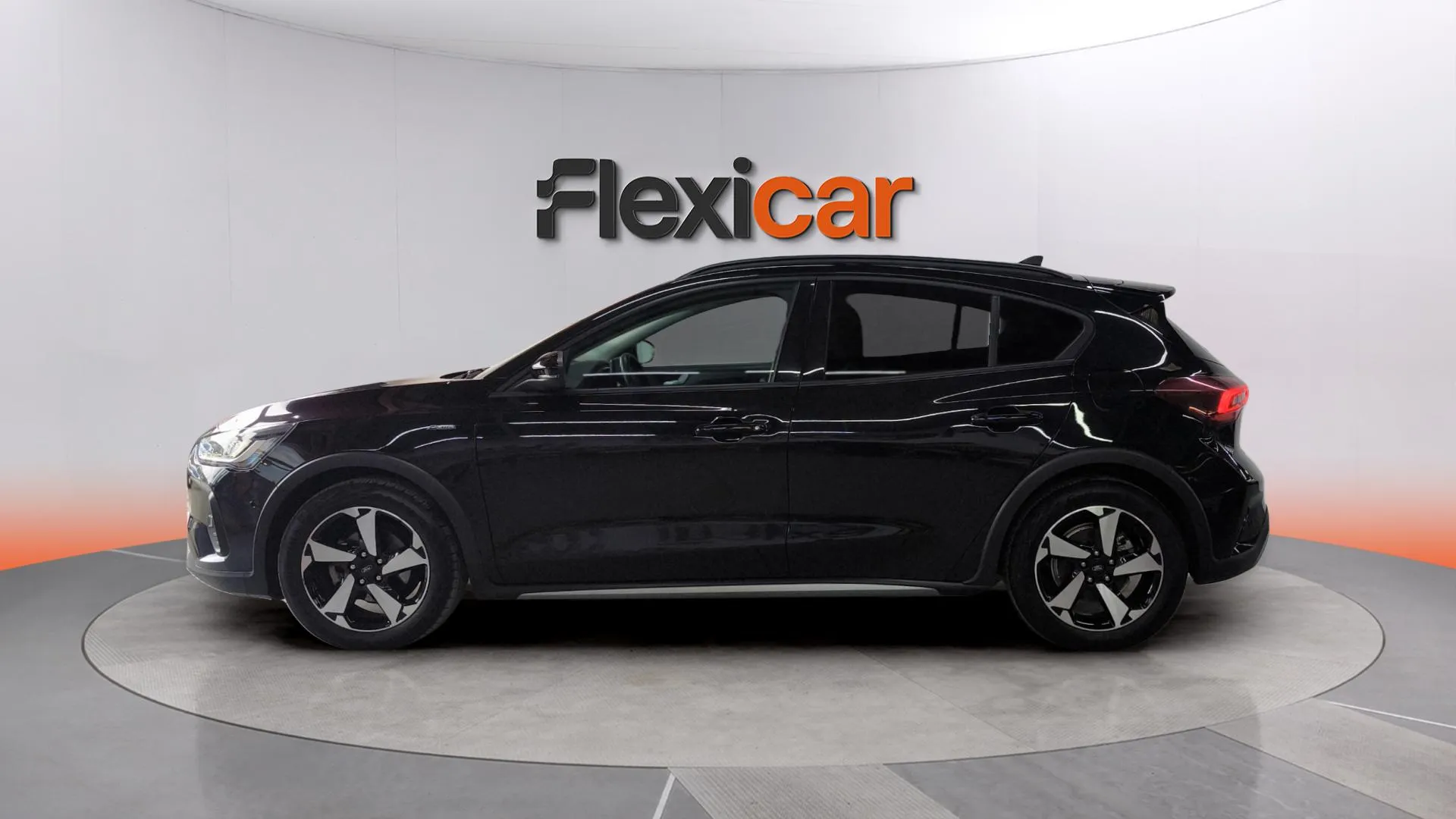 Ford Focus 1.0 EcoBoost MHEV Active SB - foto 4