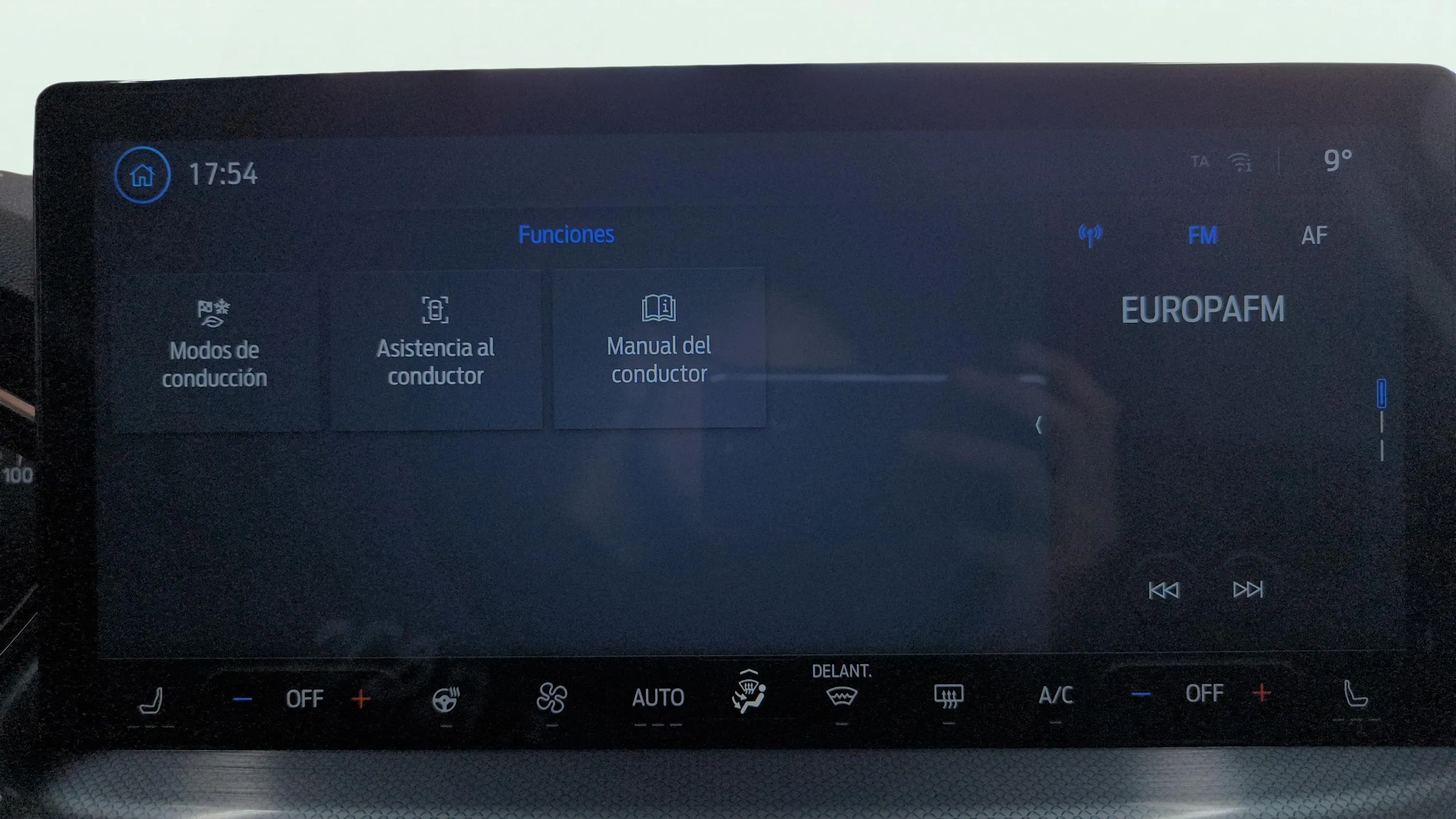 Ford Focus 1.0 EcoBoost MHEV Active SB - foto 34
